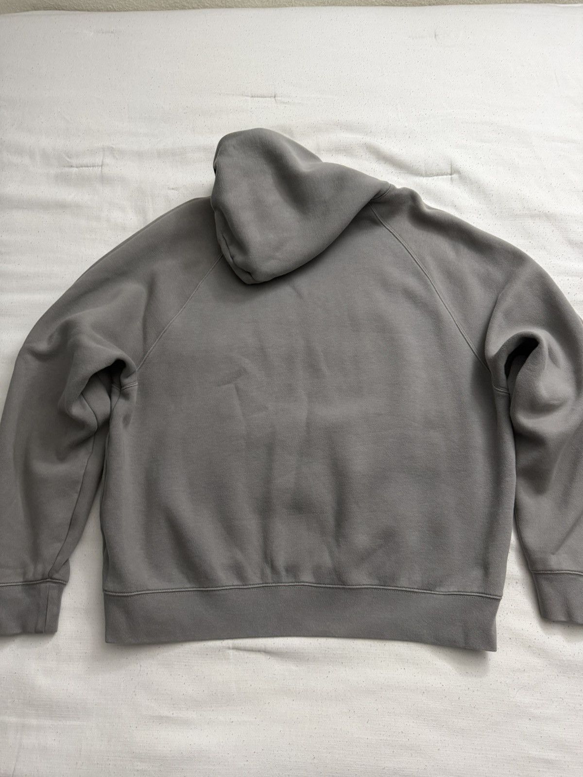 Fear of God Fear of God Essentials Gray Hoodie size Medium Size US M / EU 48-50 / 2 - 3 Thumbnail