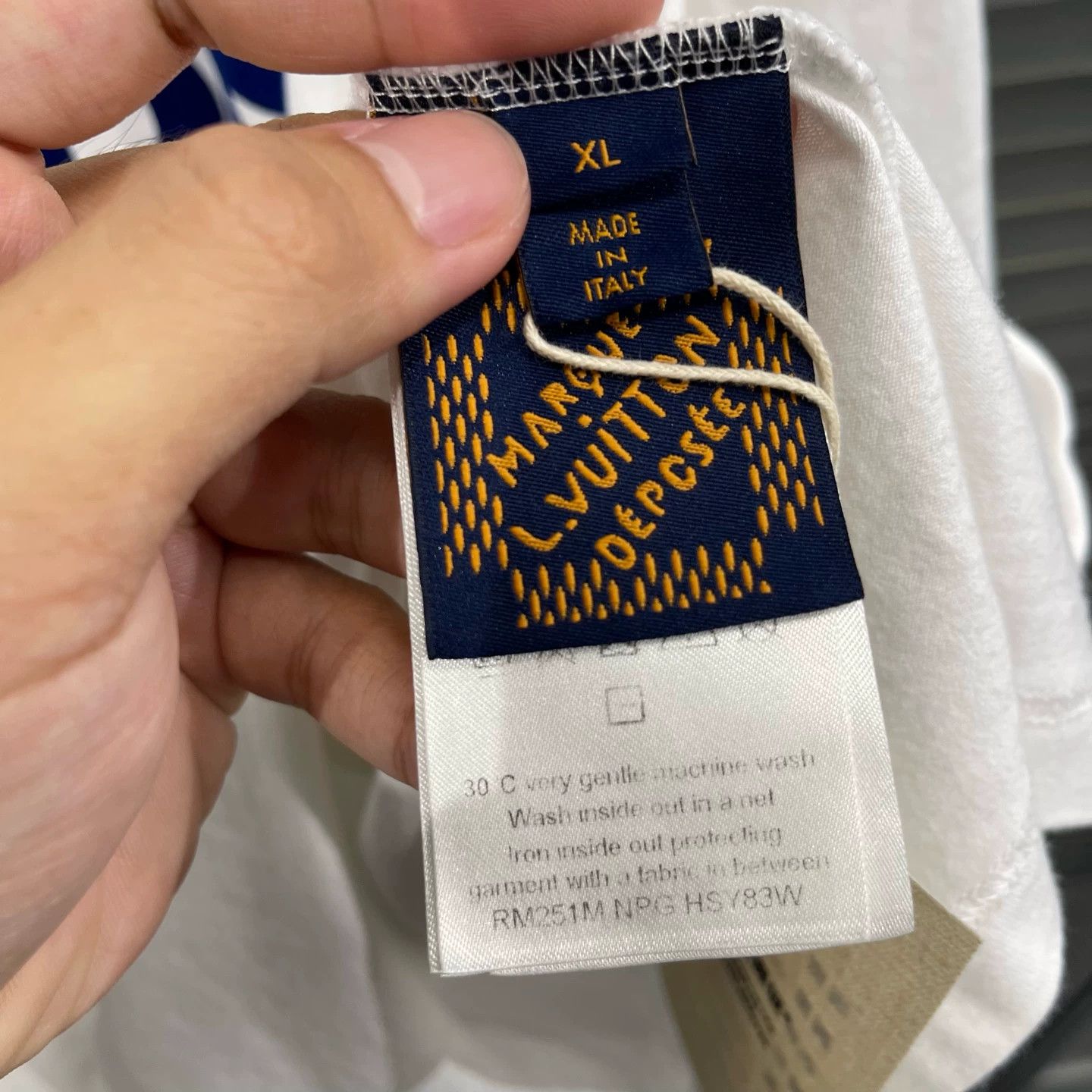 Louis Vuitton LV 25ss Men's White Logo Print SS XL 99N Size US XL / EU 56 / 4 - 6 Thumbnail