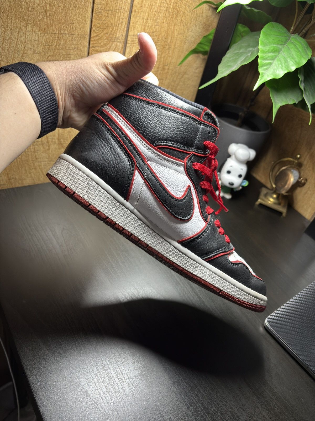 Jordan Brand Air Jordon One Hi Tops Bloodlines Size US 9 / EU 42 - 4 Thumbnail