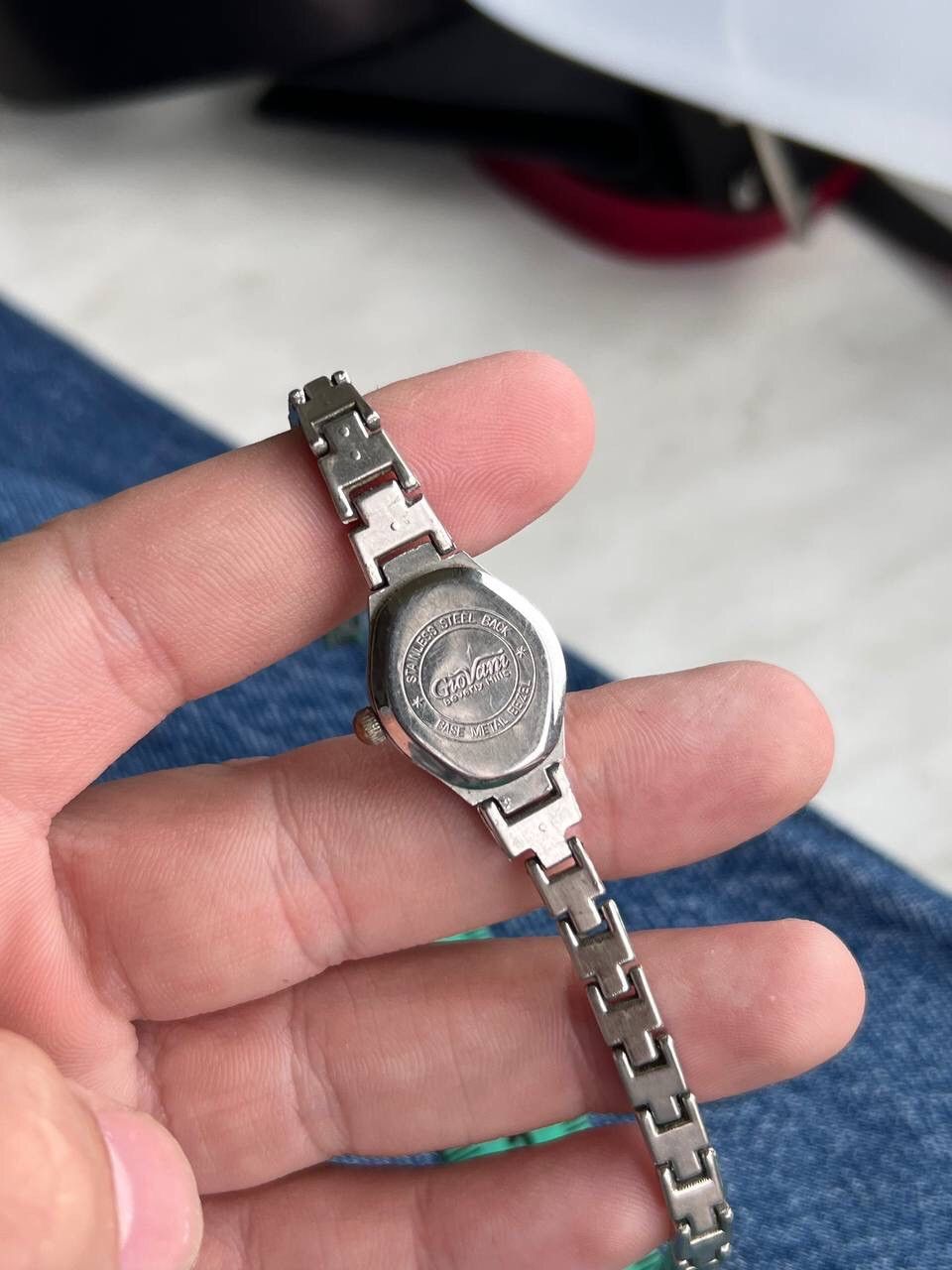 Vintage Glamour Minimalistic Stainless Japanese Style Bracelet Watch Size ONE SIZE - 4 Thumbnail