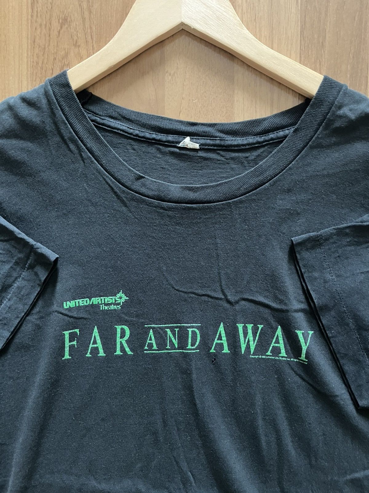 Other Vintage 1992 Far and Away Movie Promo Tee Size US XL / EU 56 / 4 - 1 Thumbnail