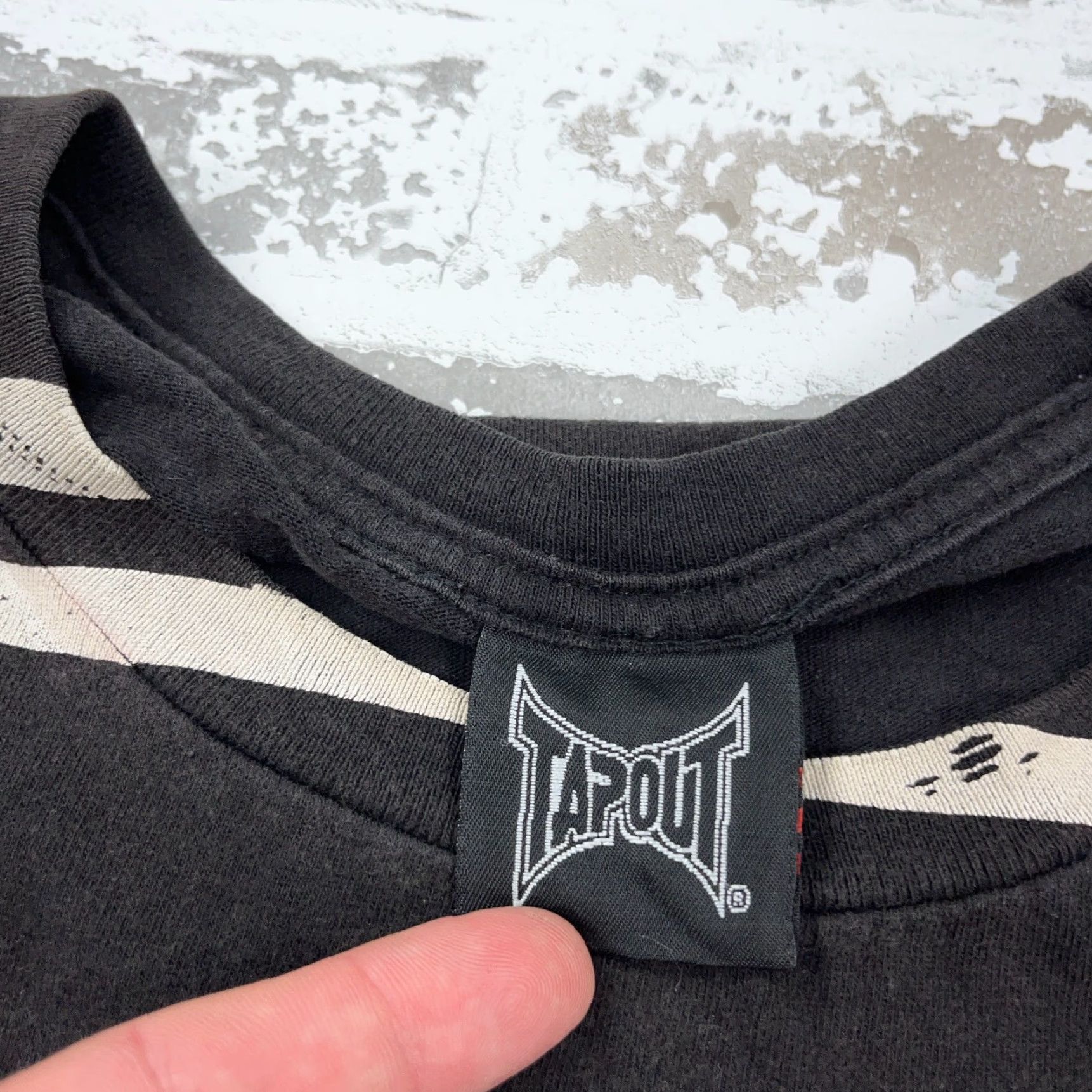 Tapout VINTAGE Tapout Shirt Men 2XL Black Tee Graphic Print Viking Gothic Grunge Motorcycle Punk USA Sun Faded AOP Short Sleeve T-Shirt Mens Size US XXL / EU 58 / 5 - 4 Thumbnail