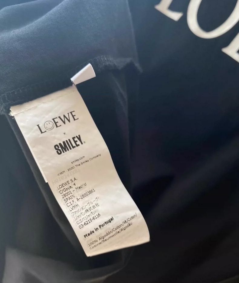 Loewe LOEWE Smiley face cooperative edition Tee Size S / US 4 / IT 40 - 4 Thumbnail