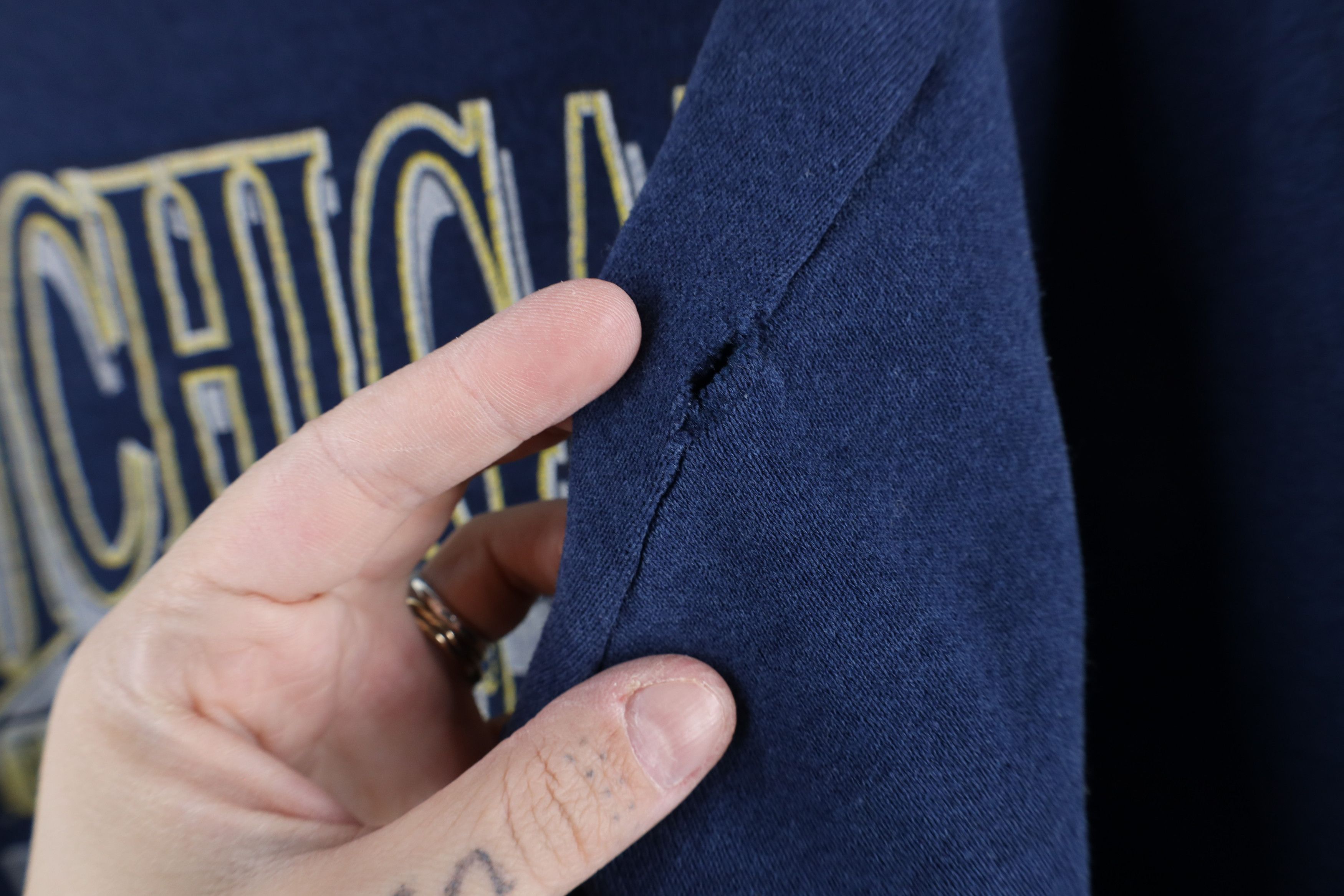 Vintage Vintage 90s Spell Out University of Michigan Sweatshirt USA Size US M / EU 48-50 / 2 - 13 Thumbnail