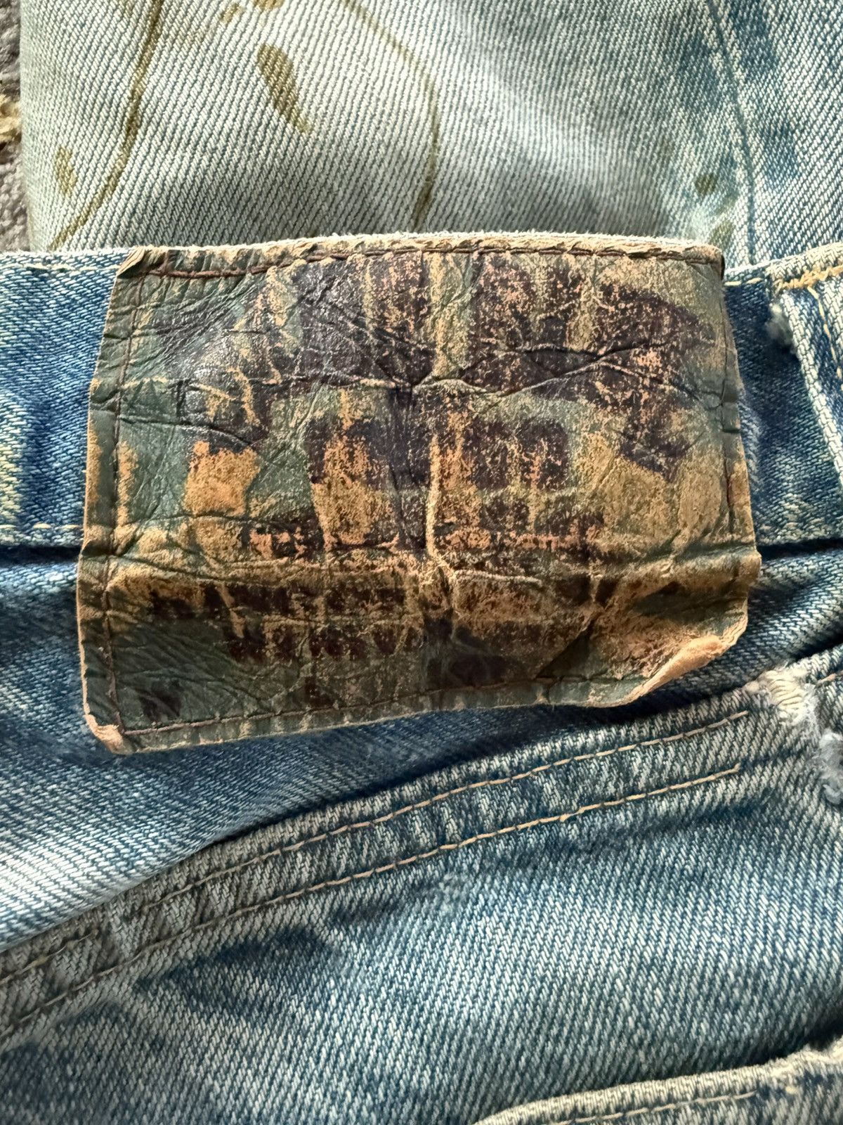 Blue Blue Japan DISTRESS FADED JAPAN BRAND VINTAGE BLUE-BLUE JAPAN SELVEDGE Size US 31 - 8 Thumbnail