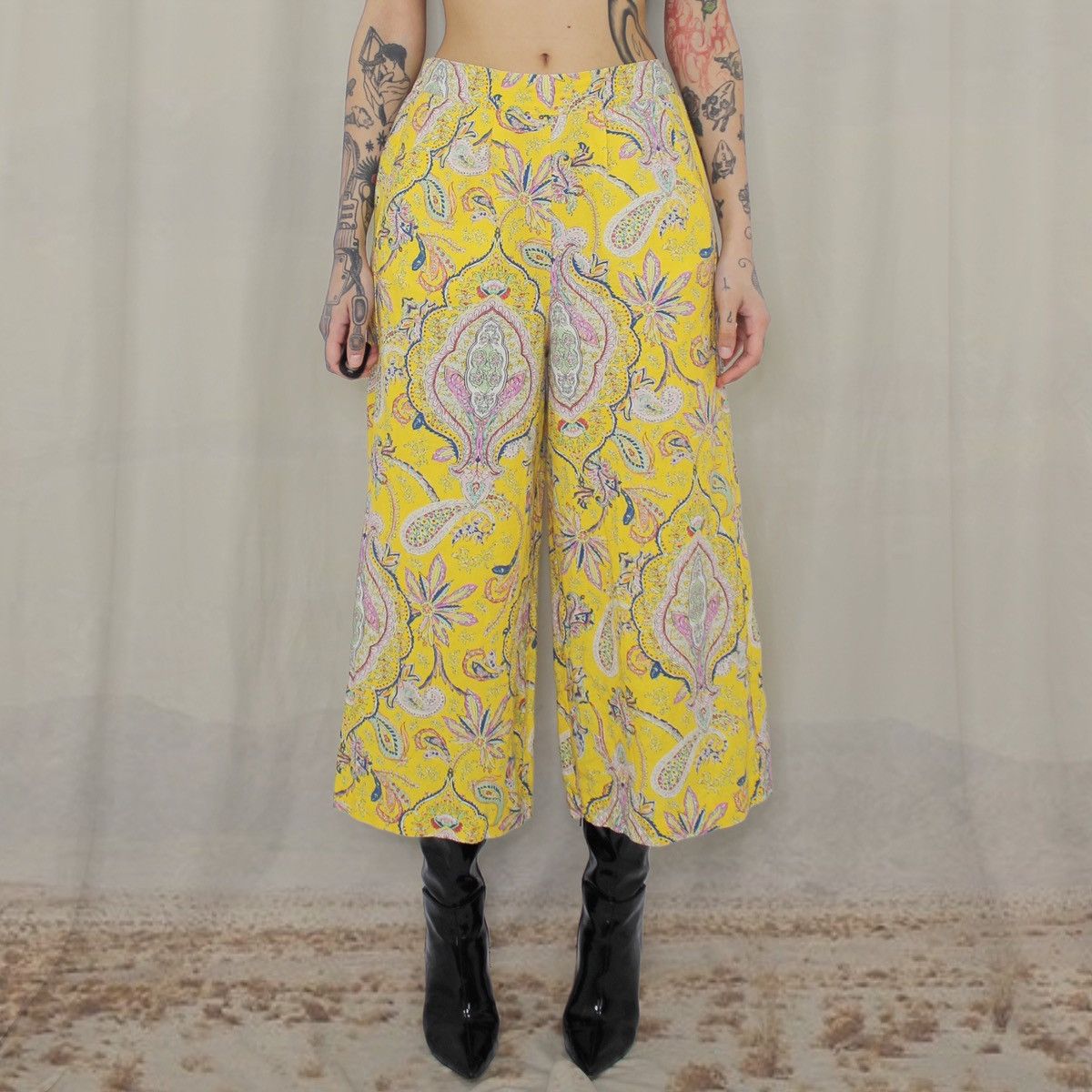 Handmade × Vintage 🍋PAISLEY YELLOW PANTS🍋 Size 28" / US 6 / IT 42 - 1 Thumbnail