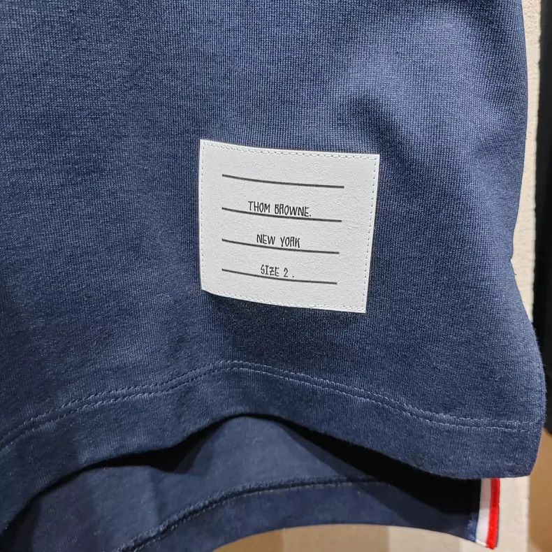 Thom Browne Thom Browne Round neck short sleeve T-shirt Size US M / EU 48-50 / 2 - 6 Thumbnail