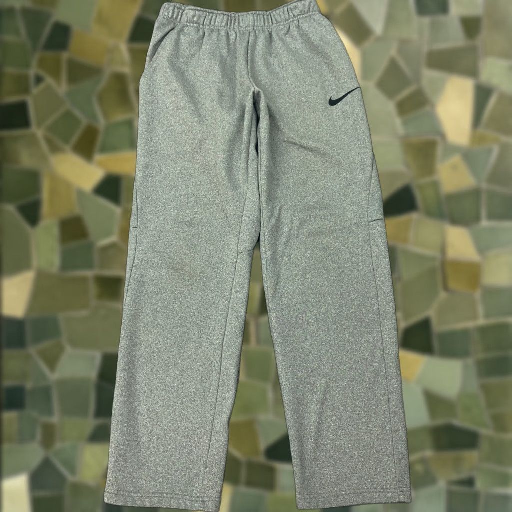 Nike Nike Therma Sweatpants Mens S Gray Elastic Waist Pockets Athletic Fit Jogger 800191 Size US 29 - 1 Thumbnail