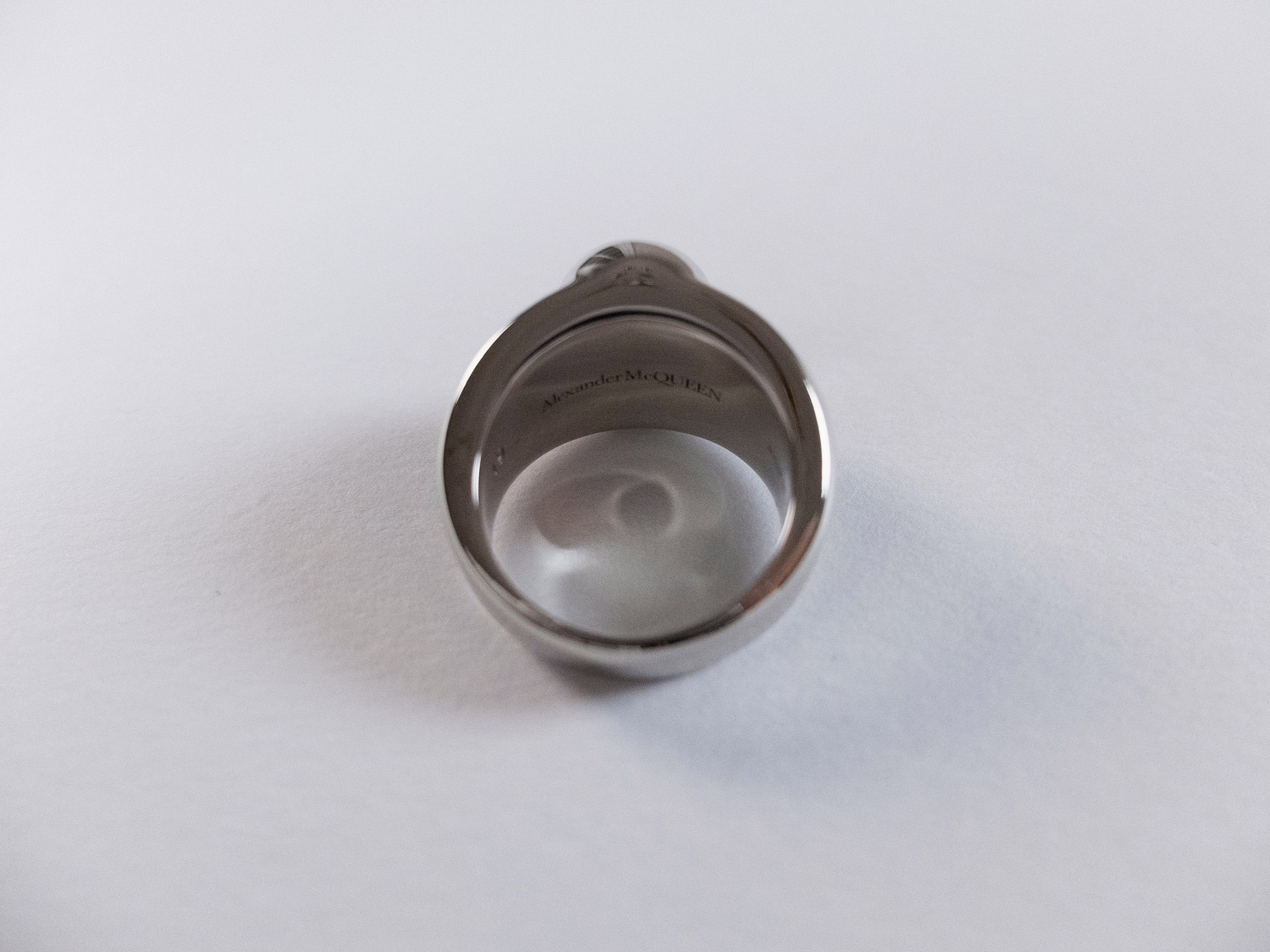 Alexander McQueen ALEXANDER MCQUEEN silver tone brass skull ring 9 19 q Size ONE SIZE - 6 Thumbnail