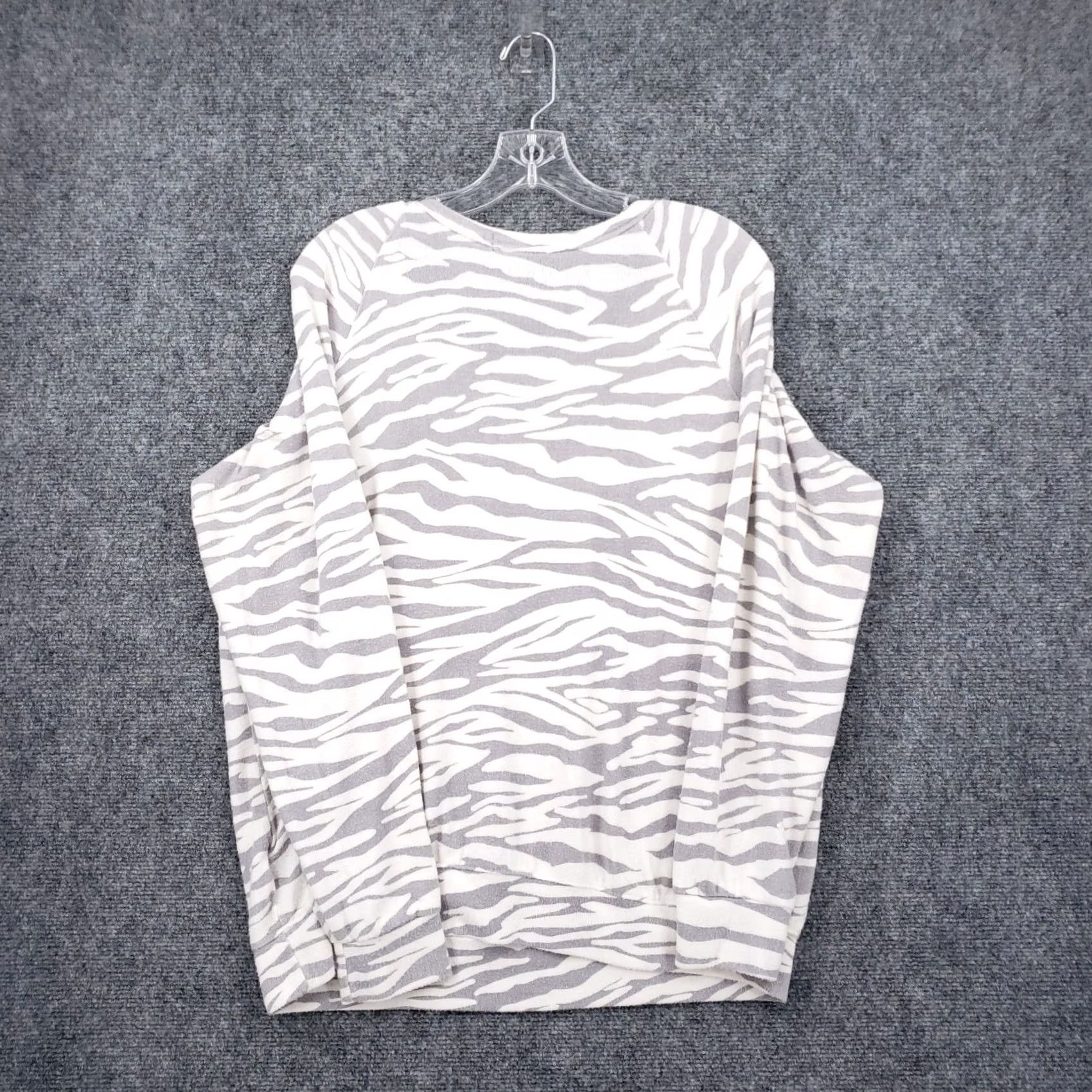 Buffalo David Bitton Buffalo David Bitton Sweater Womens L Large Beige Animal Print Pullover Stretch Size L / US 10 / IT 46 - 2 Thumbnail