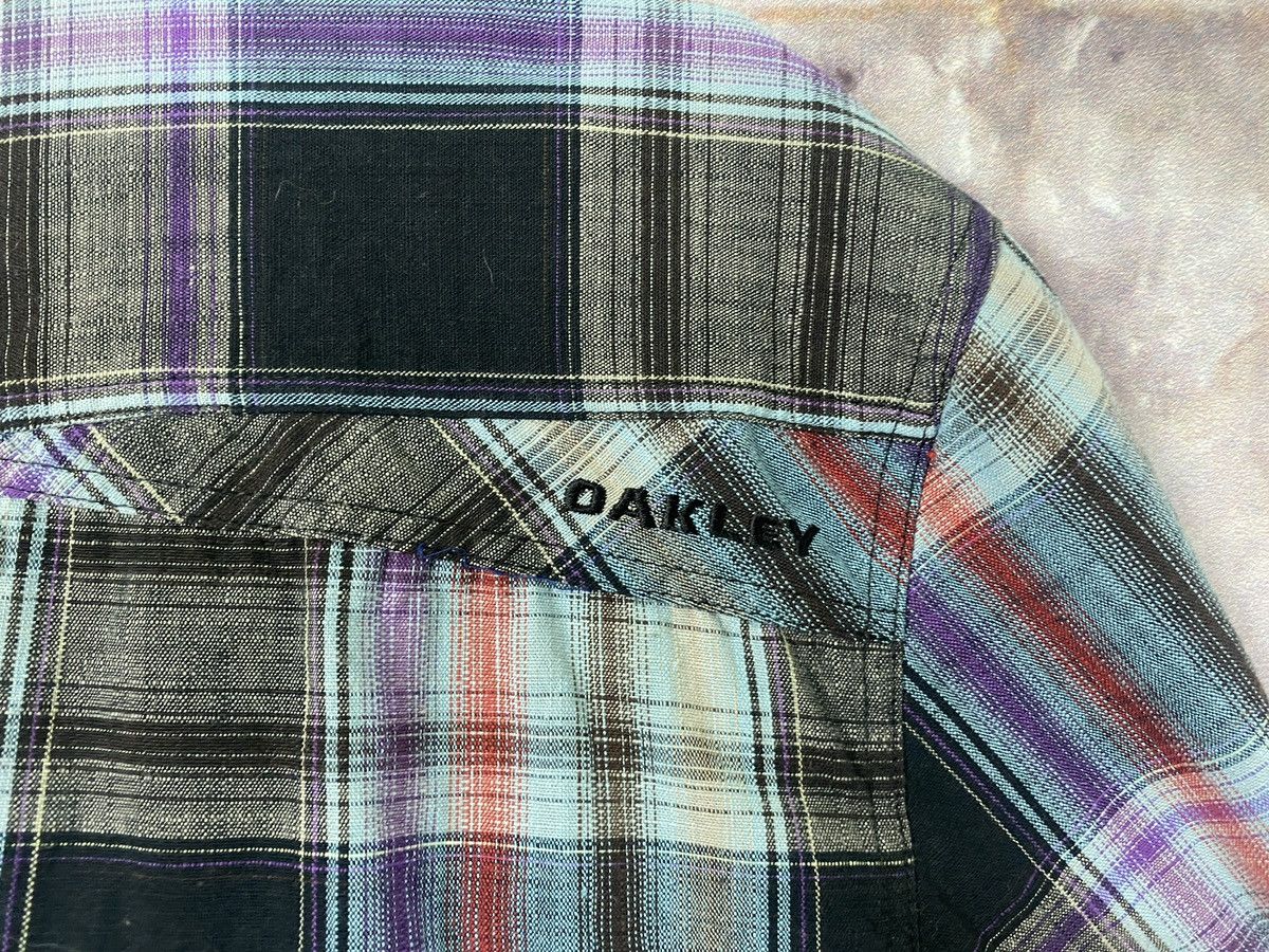 Vintage Men’s Oakley Shirt Vintage Streetwear Size XL Size US XL / EU 56 / 4 - 11 Thumbnail