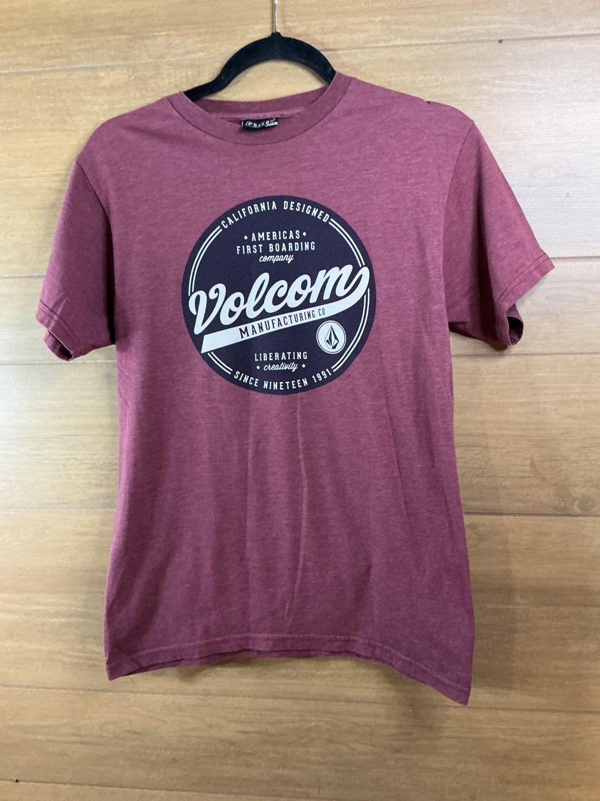Volcom Volcom Graphic T Shirt Mens Small Logo Skate Surf Tee Size US S / EU 44-46 / 1 - 1 Thumbnail