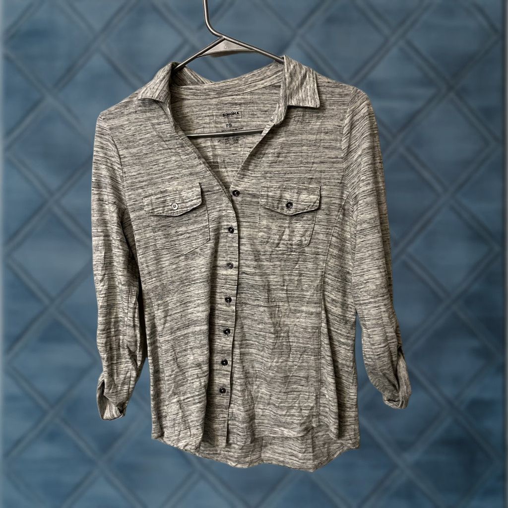 Alife VINTAGE Women's Sonoma Gray Long Sleeve Button-Down Top PS Roll Tab Shirt Womens PS Gray Button-Up, V-Neck, Petite, 1990s Size S / US 4 / IT 40 - 1 Thumbnail