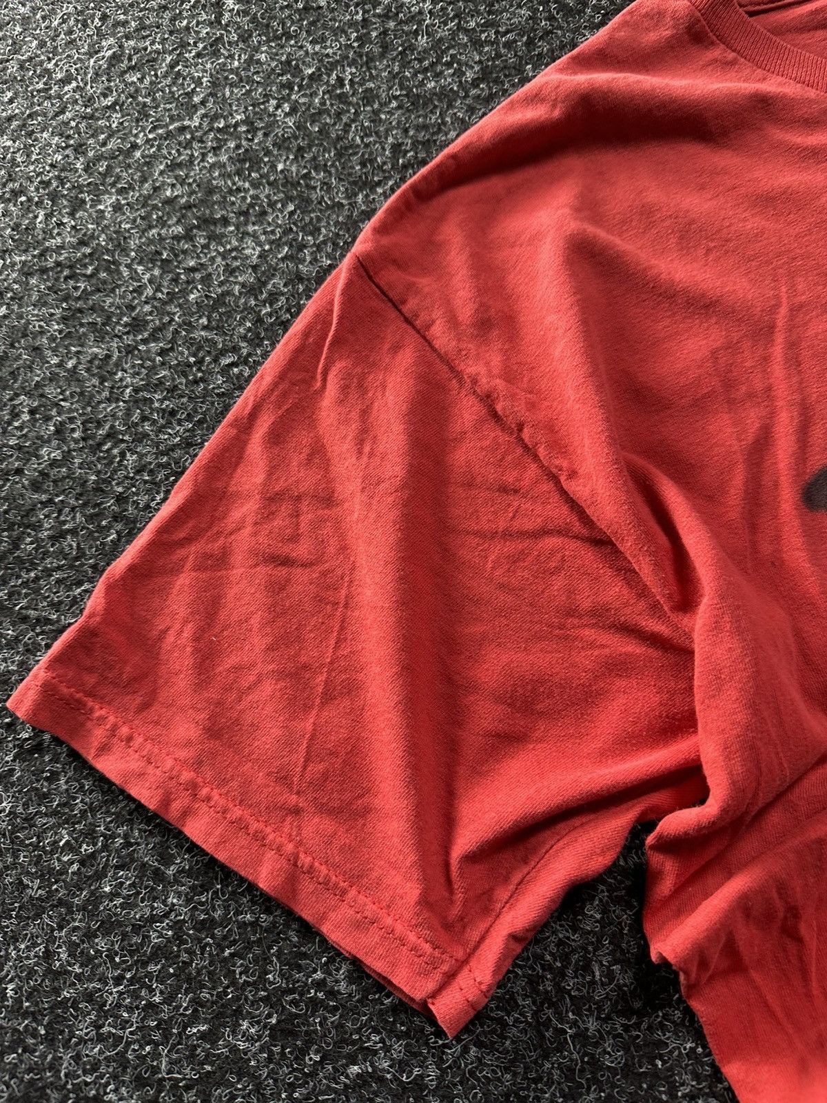 Oakley × Vintage 🚨 RARE OAKLEY CENTER LOGO BOXY FIT VINTAGE TEE Y2K OUTDOOR Size US L / EU 52-54 / 3 - 6 Thumbnail