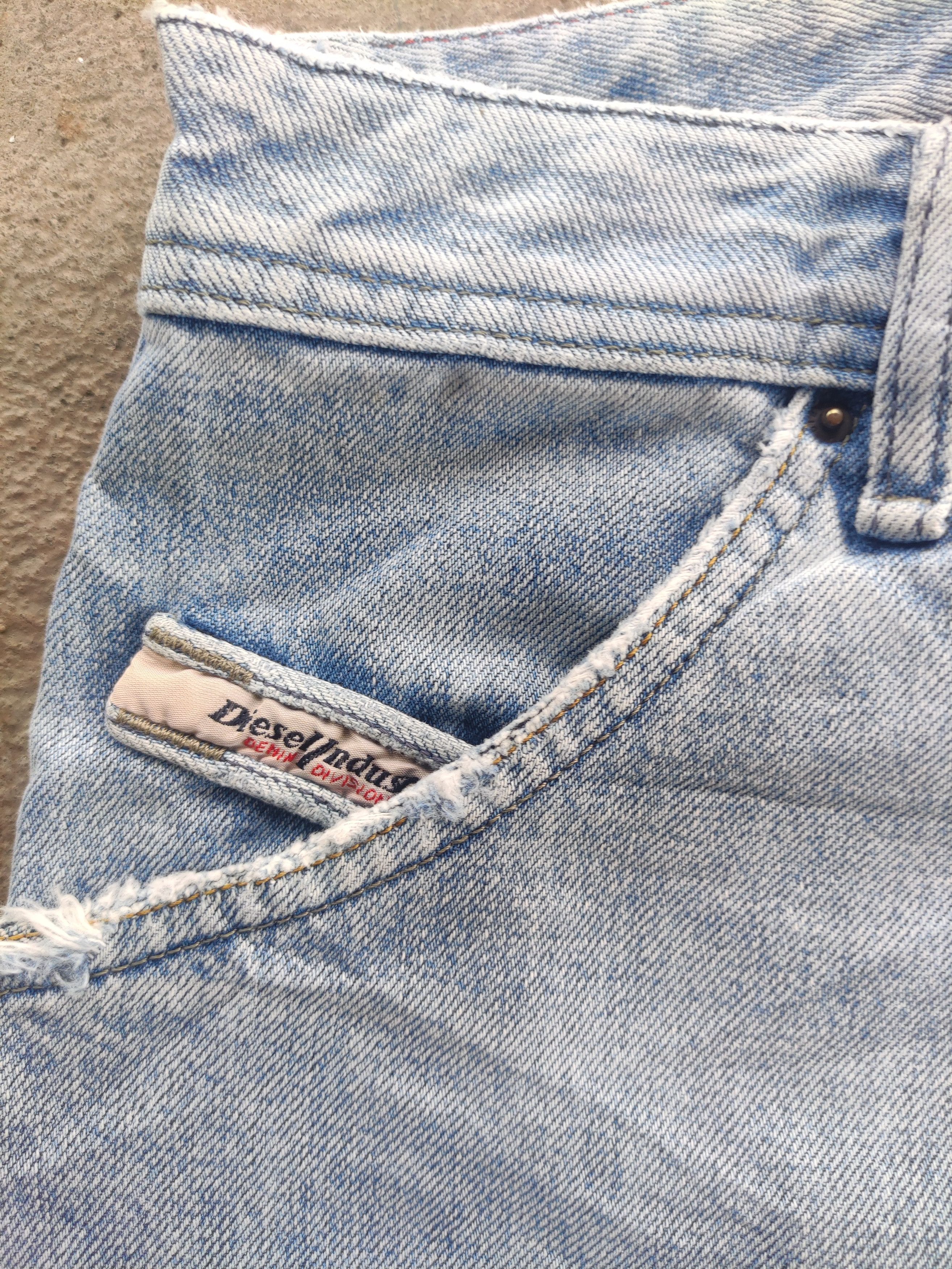 Diesel Vintage Diesel Button Jean Baggy Distressed Faded Denim Size US 36 / EU 52 - 7 Thumbnail