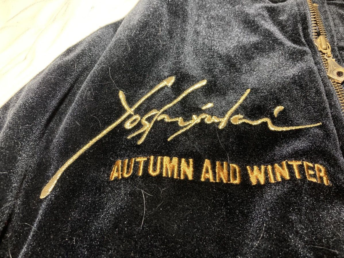 Yoshiyuki Konishi AW92 Ficce Velour Sukajan Jacket Embroidered Quilted 90s Size US M / EU 48-50 / 2 - 4 Thumbnail