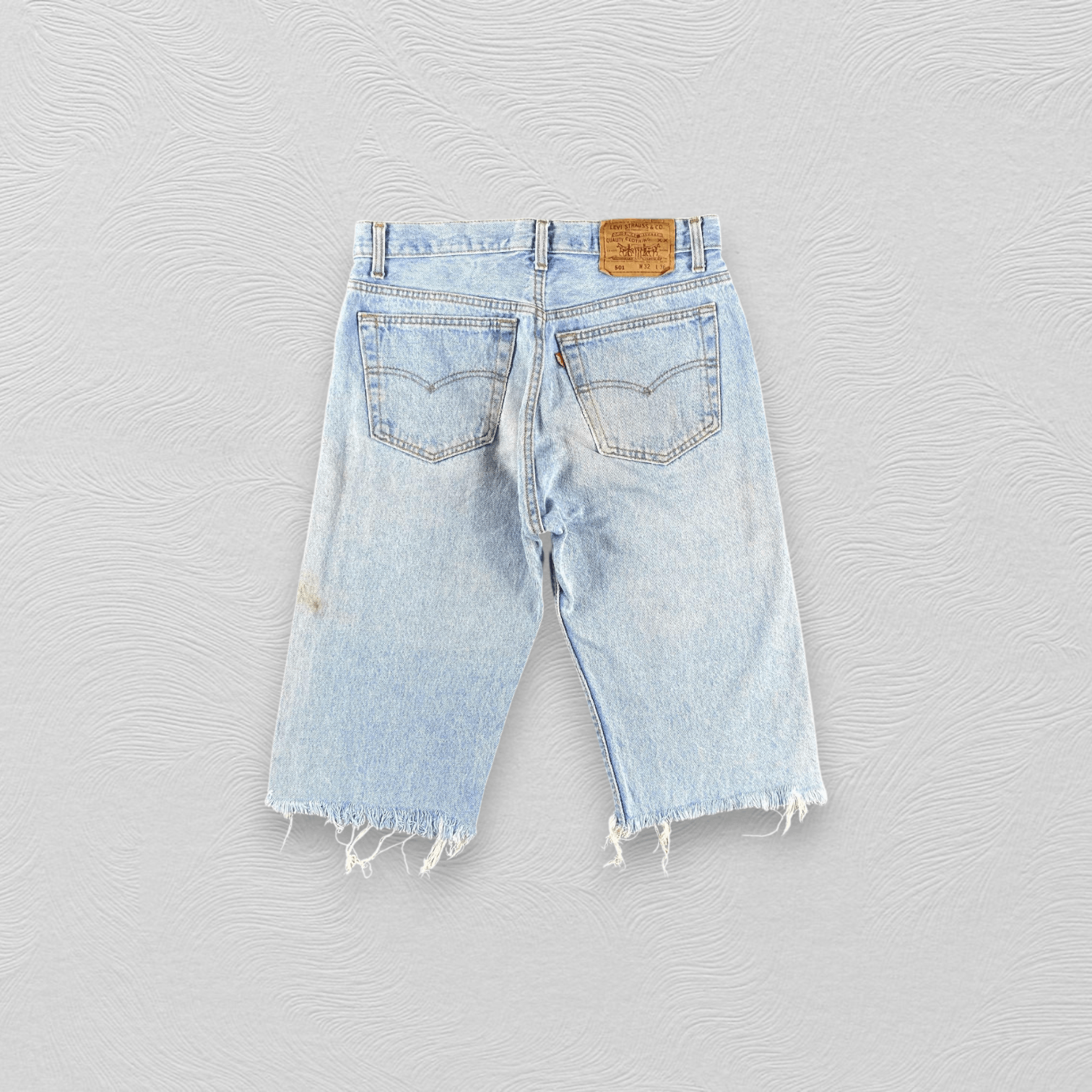 Levi's Vintage 90's Levis 501 Jeans Faded Blue Short Pants KJ3452 Size US 31 - 2 Thumbnail