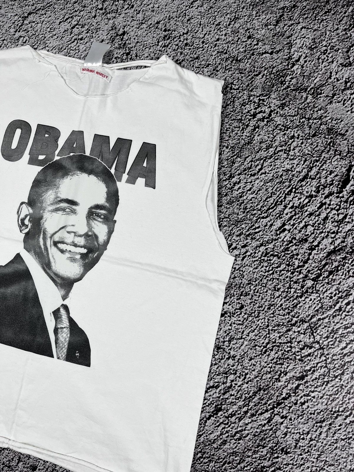 Band Tees Vintage Y2K Obama logo custom tank top streetwear size M Size US M / EU 48-50 / 2 - 4 Thumbnail