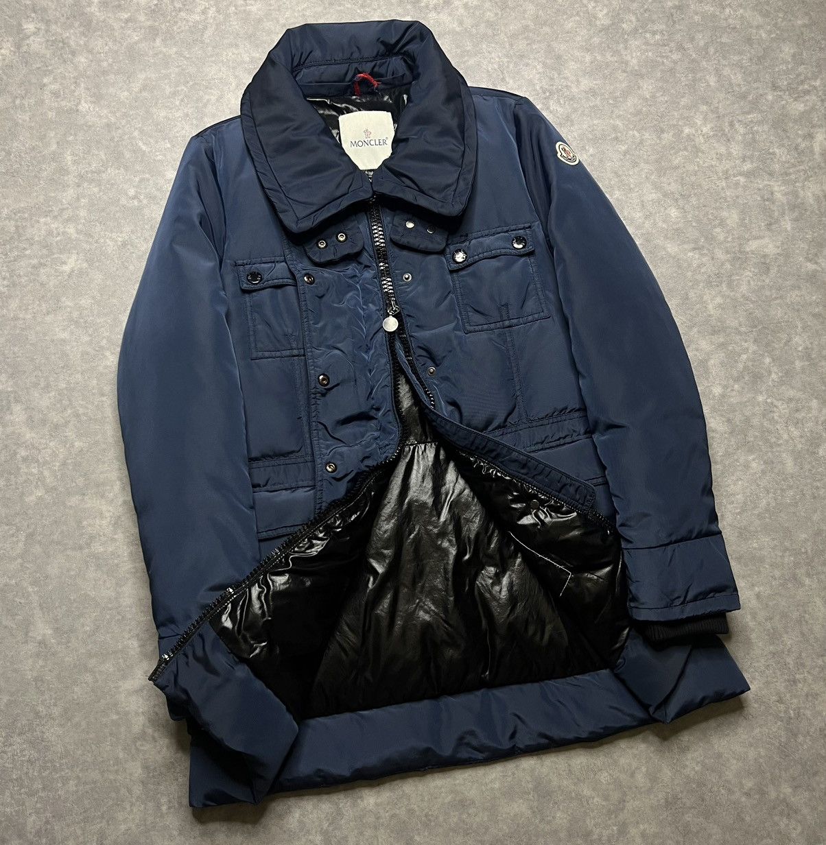 Moncler Moncler Loup Giubbotto down jacket Size M / US 6-8 / IT 42-44 - 5 Thumbnail