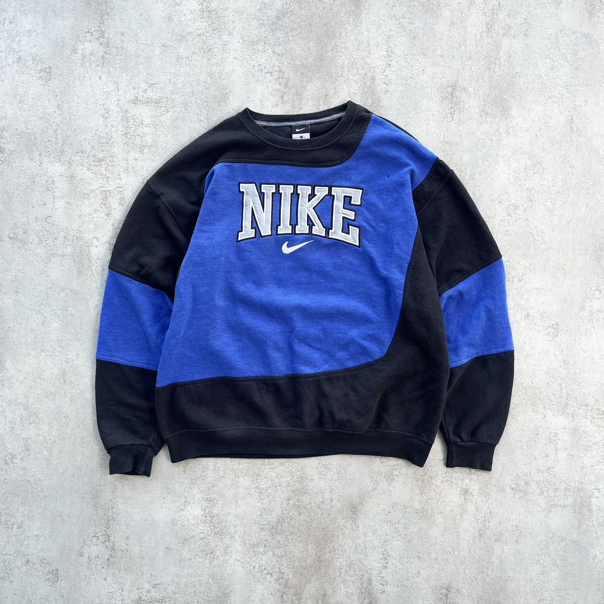 Nike × Vintage Nike Jumper Blue (XL) Size US XL / EU 56 / 4 - 1 Thumbnail
