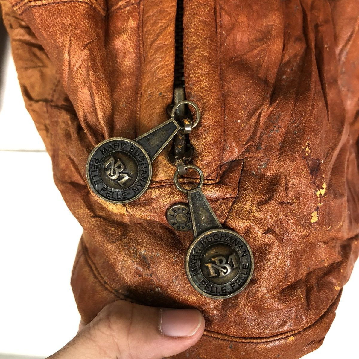 Marc Buchanan 🔥VINTAGE BOMBER LEATHER JACKET MARC BUCHANAN SPELL OUT Size US M / EU 48-50 / 2 - 18 Thumbnail