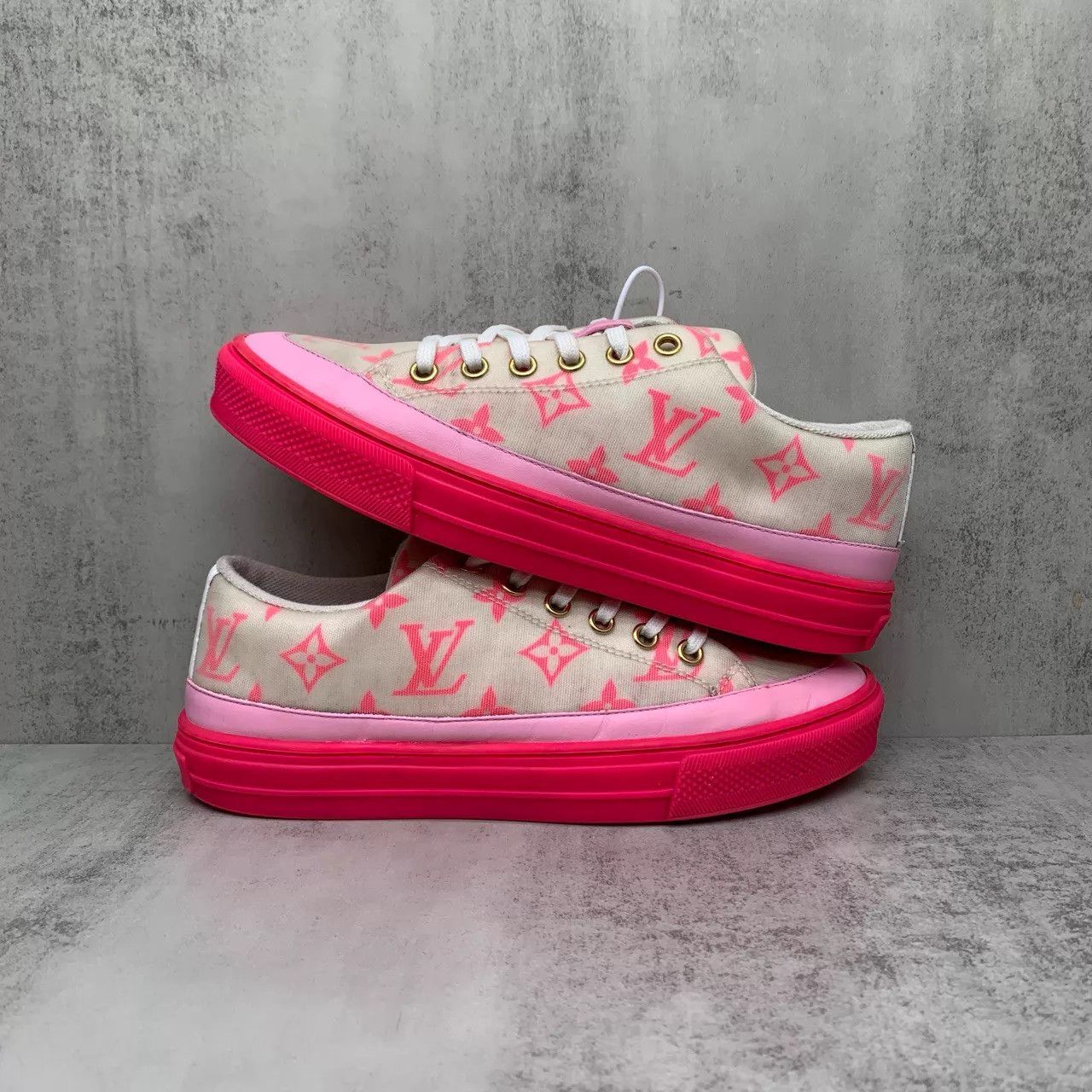 Louis Vuitton LV Pink & White Monogram Sneakers EU35 95 New Size US 4.5 / IT 34.5 - 2 Thumbnail