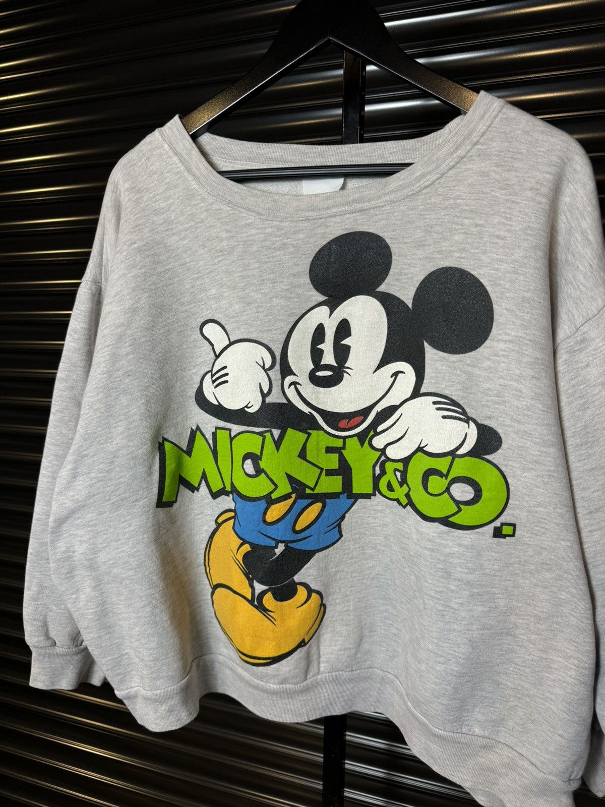 Disney Vintage 90s Mickey Mouse Disney Cropped Crewneck - Large Size US L / EU 52-54 / 3 - 2 Thumbnail