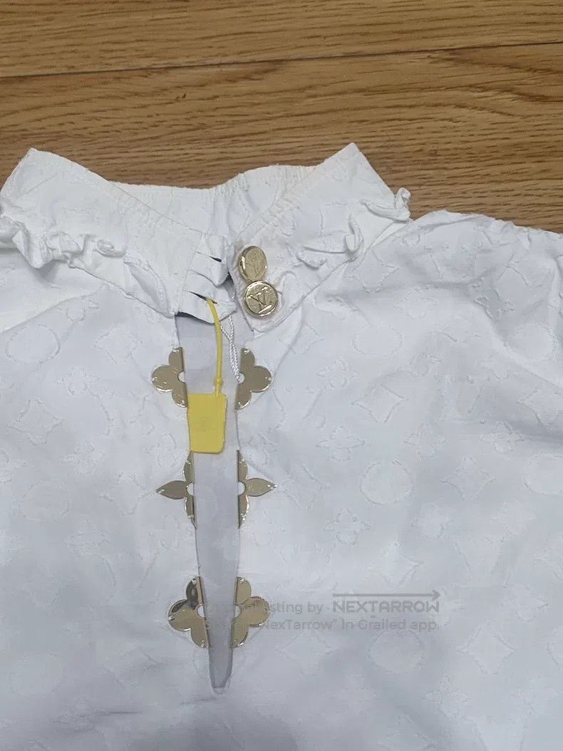 Louis Vuitton Louis Vuitton White short sleeve shirt Size XXS / US 00 / IT 34 - 2 Thumbnail