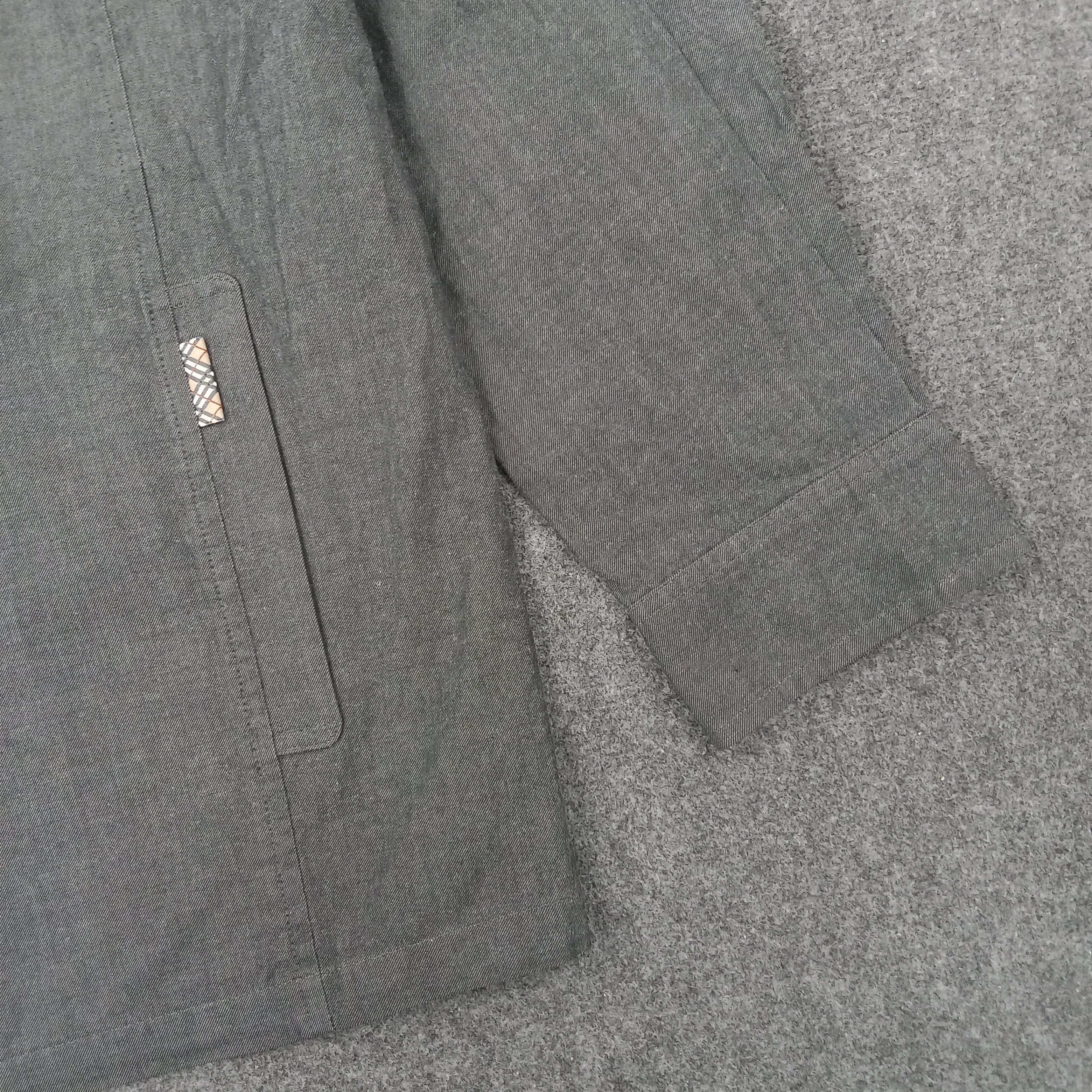 Burberry × Vintage Burberry London Italian Brand Jacket C222N17 Size US L / EU 52-54 / 3 - 6 Thumbnail