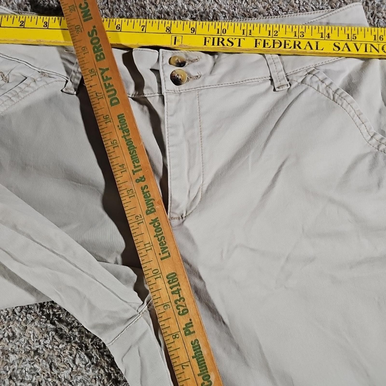 Lee Lee Women Straight Fit Khaki Cargo Shorts 10M Outdoor Casual Size 30" / US 8 / IT 44 - 5 Thumbnail