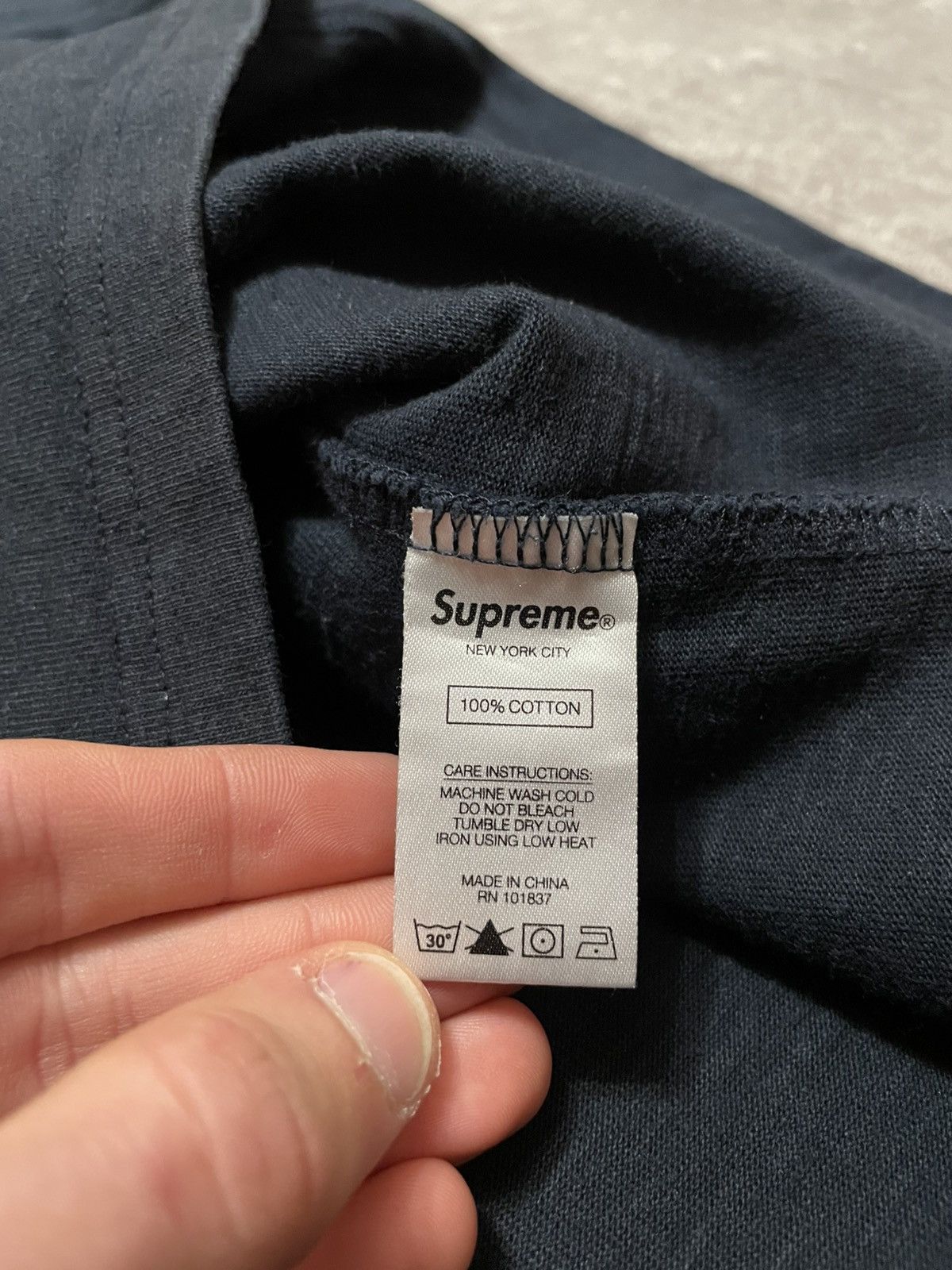 Hypebeast × Supreme Supreme Embroidered Star Logo Heavy T-Shirt Size US L / EU 52-54 / 3 - 14 Thumbnail