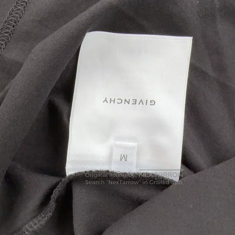 Givenchy Givenchy Black Short Sleeve Size US M / EU 48-50 / 2 - 5 Thumbnail
