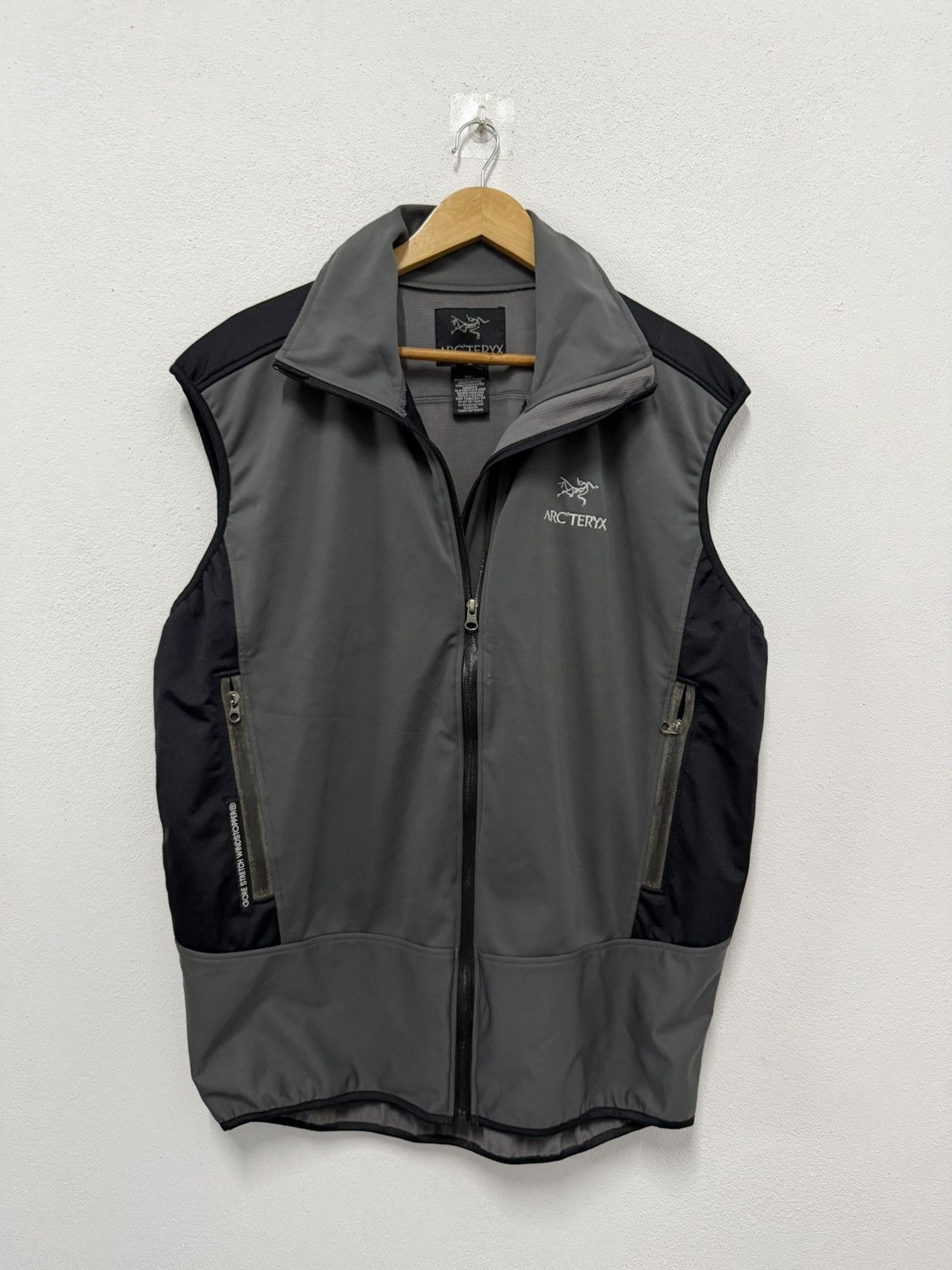 Arc'teryx Arc’teryx Venta Windstopper Soft Shell Vest Size US XL / EU 56 / 4 - 3 Thumbnail