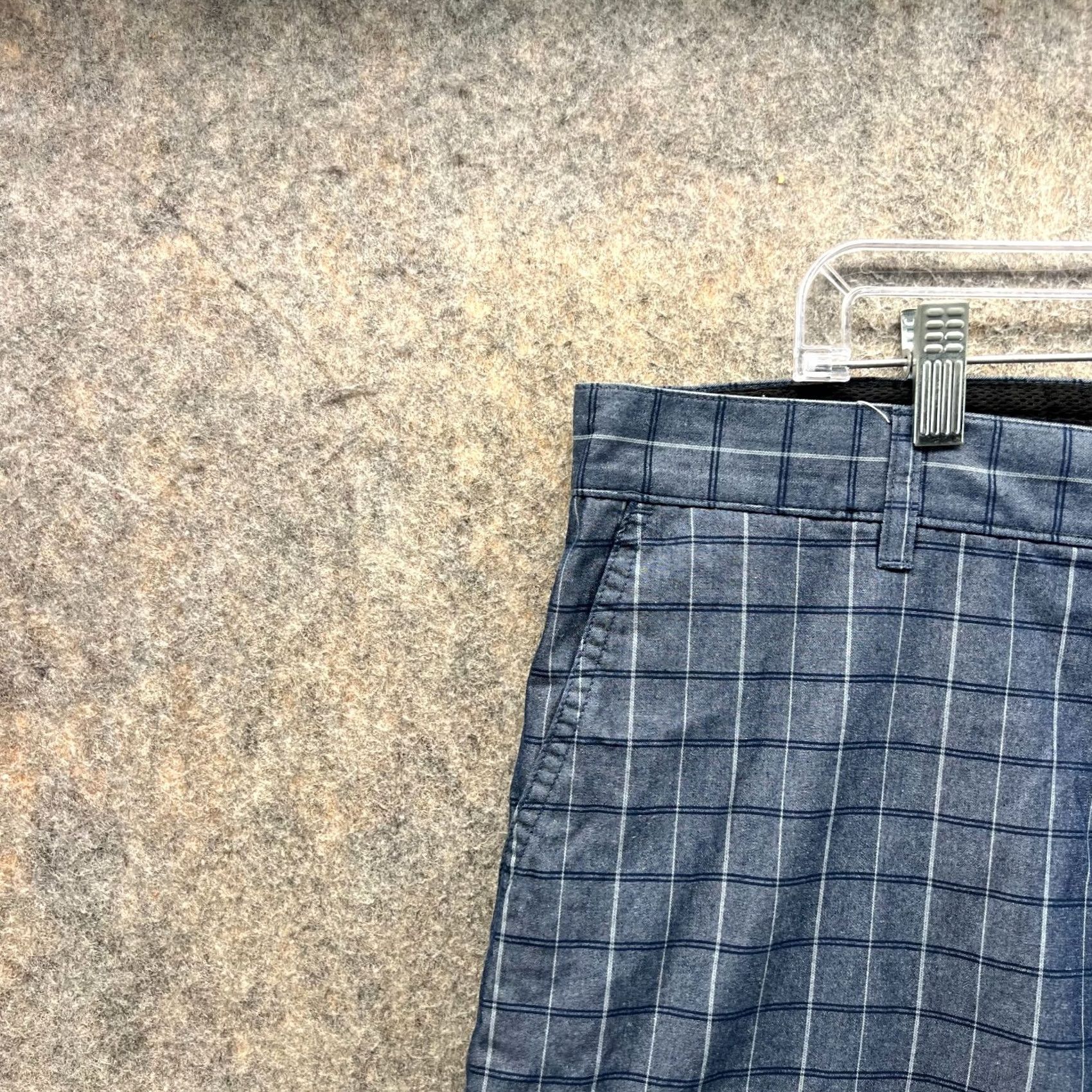Vintage Greg Norman Shorts Mens 36 Blue Navy Cargo Flat Windowpane Golf Five Iron Casual Size US 36 / EU 52 - 6 Thumbnail