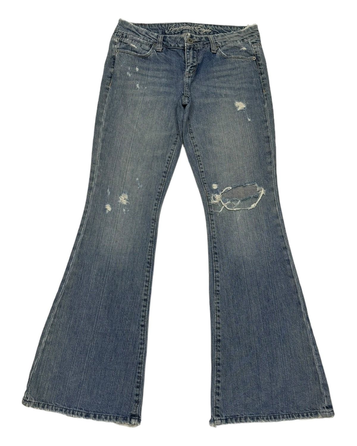 REAL FLARE JEANS DISTRESSED DENIM AMERICAN EAGLE JEANS