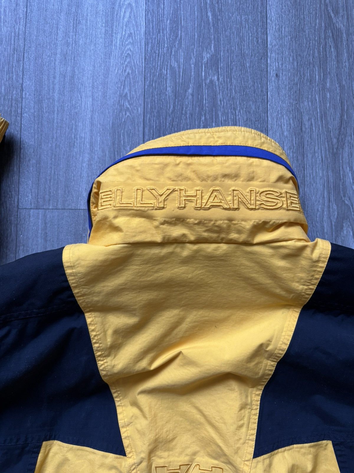Helly Hansen Vintage Helly Hansen Helly Tech Thinsulate Liteloft Jacket Size US L / EU 52-54 / 3 - 14 Thumbnail