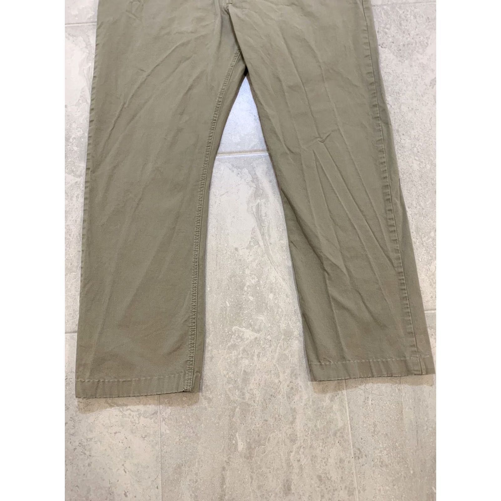 Wrangler VINTAGE no? Actually: Wrangler Khaki Pants 37X27 Men's Regular Flat Front 5-Pocket Cotton Blend Lightweight Straight Fit Size US 37 - 3 Thumbnail