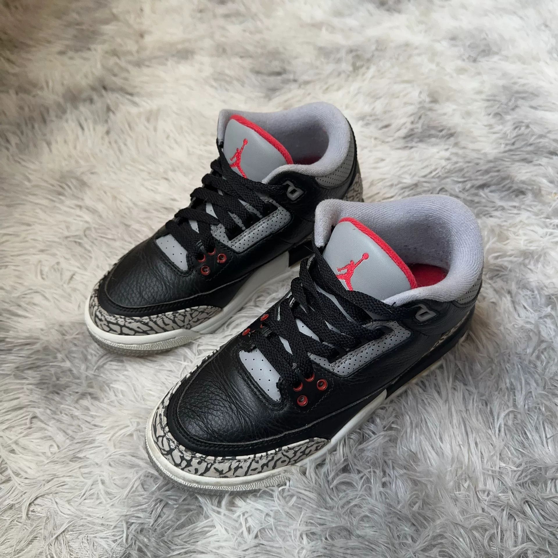 Nike Nike Black Lowtop Sneakers 36 Men Size US 5 / EU 37 - 1 Thumbnail