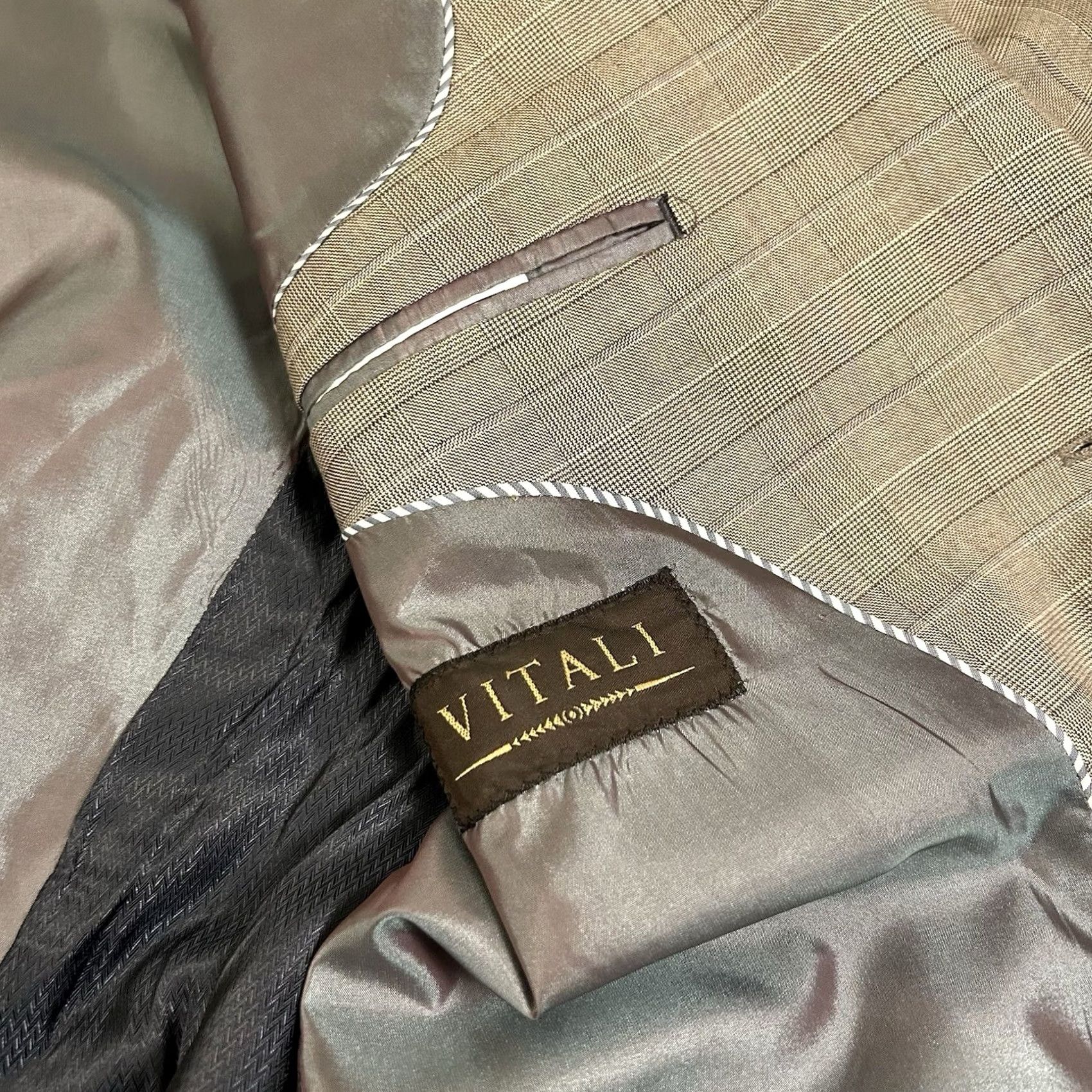 Vintage Vitali Blazer Jacket Mens 42L Beige Plaid Sport Coat Formal Work Preppy Pockets Shirt/Coat? Size 42R - 2 Thumbnail