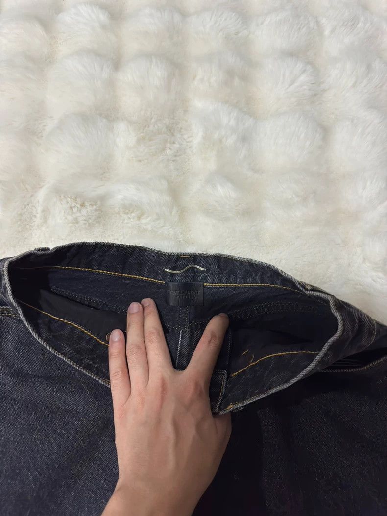 Saint Laurent Paris Saint Laurent Paris Destroy Fringed Denim Shorts Size US 30 / EU 46 - 4 Thumbnail