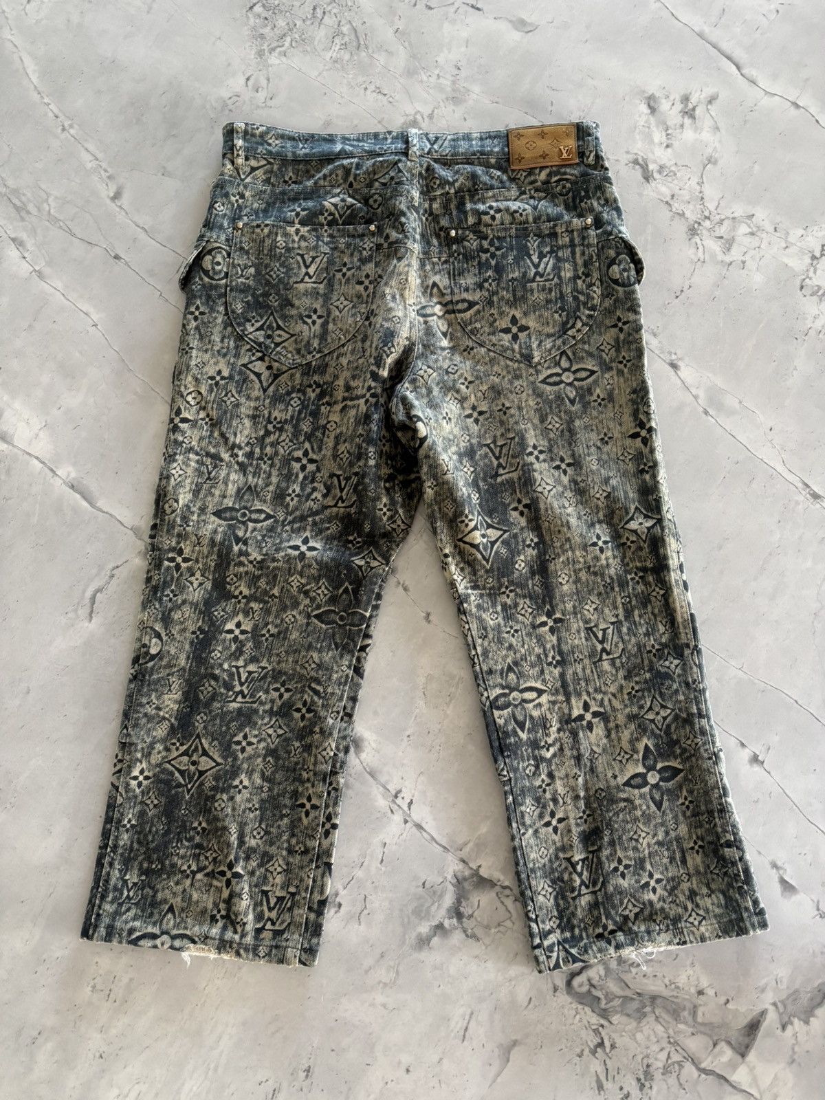 Louis Vuitton Louis Vuitton Monogram Tailored Jeans Size US 33 - 2 Thumbnail
