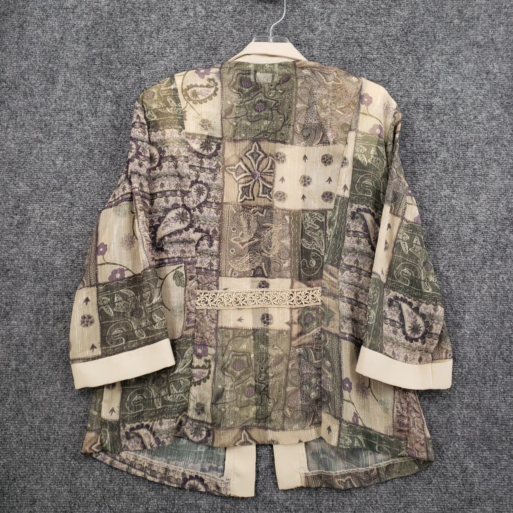 Vintage VINTAGE R&M Richards Petite Patchwork Top Womens 14P Beige Paisley Boho 3/4 Sleeve Button-Up Shirt 80s 90s Womens Size XL / US 12-14 / IT 48-50 - 2 Thumbnail