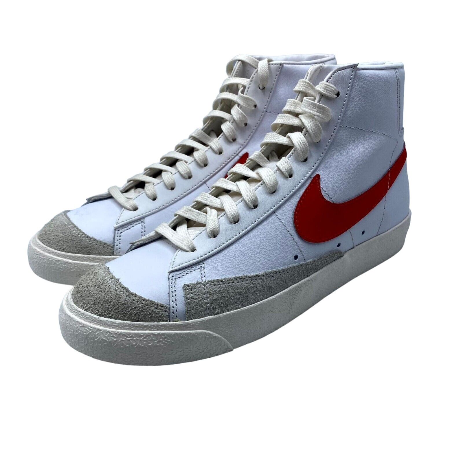 Nike NEW Nike Blazer Mid '77 VNTG Sneaker White Red BQ6806-600 Size US 8 / EU 41 - 1 Thumbnail