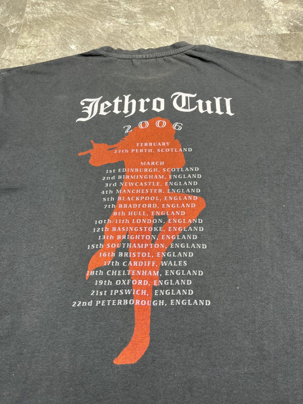 Band Tees Vintage 2006 Jethro Tull Aqualung Tour Shirt Faded Boxy Size US M / EU 48-50 / 2 - 14 Thumbnail