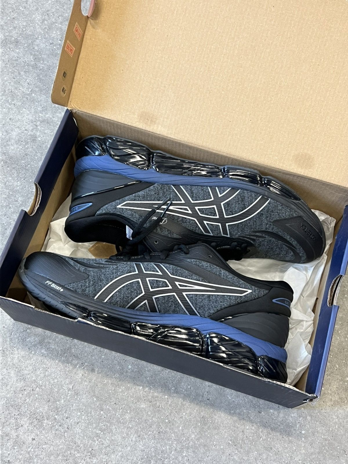 Asics × Dime Asics x Dime Gel-Quantum 360 VIII GTX Size US 9 / EU 42 - 10 Thumbnail