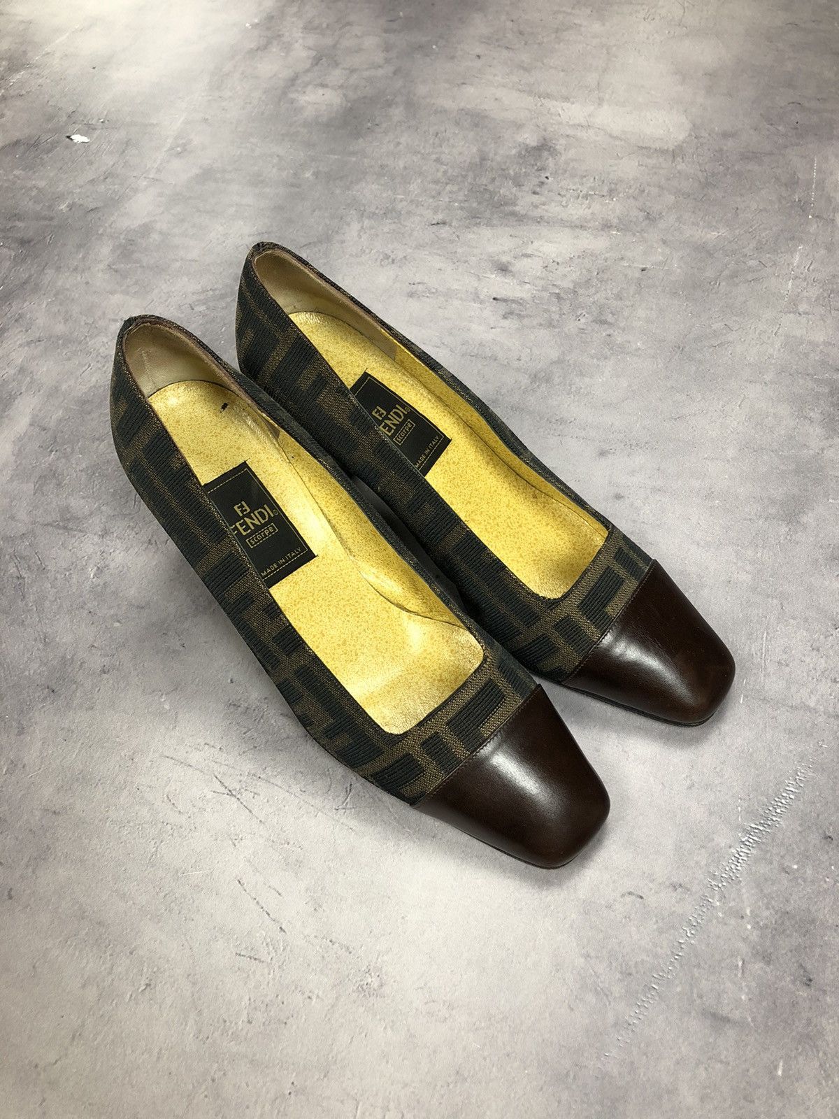 Fendi × Vintage FENDI heel pumps Zucca Canvas Leather Black FF logo 36 Size US 6 / IT 36 - 2 Thumbnail