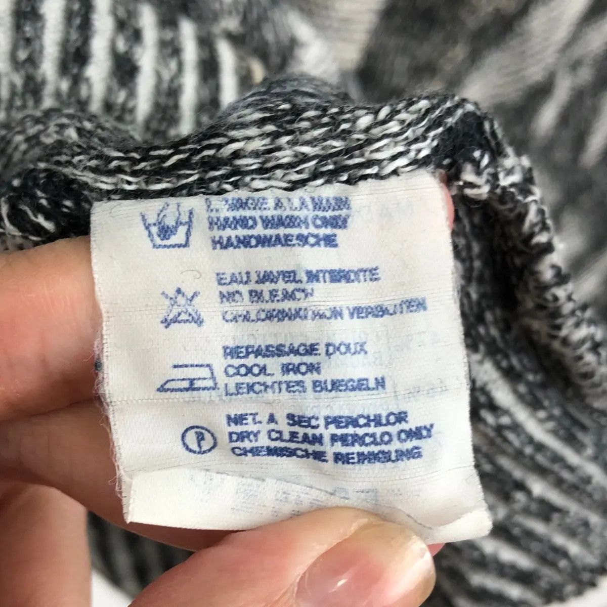 Vintage Vtg PAUL FOURTICQ Made In France Artwork Henley Knitwear Size 3XL / US 20-22 - 5 Thumbnail