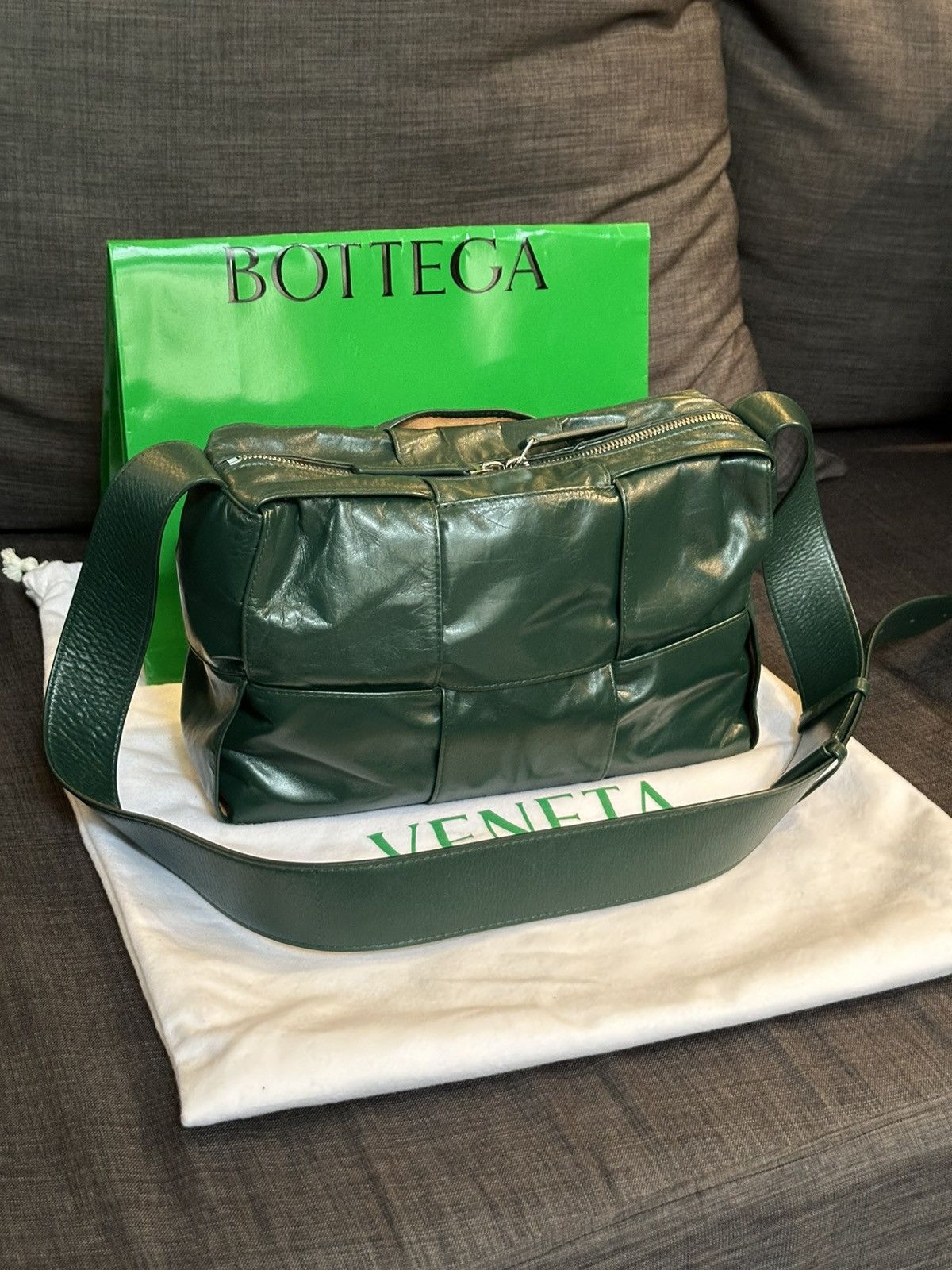 Bottega Veneta Bottega Venetta Arco Camera Bag Emerald Green, Men's