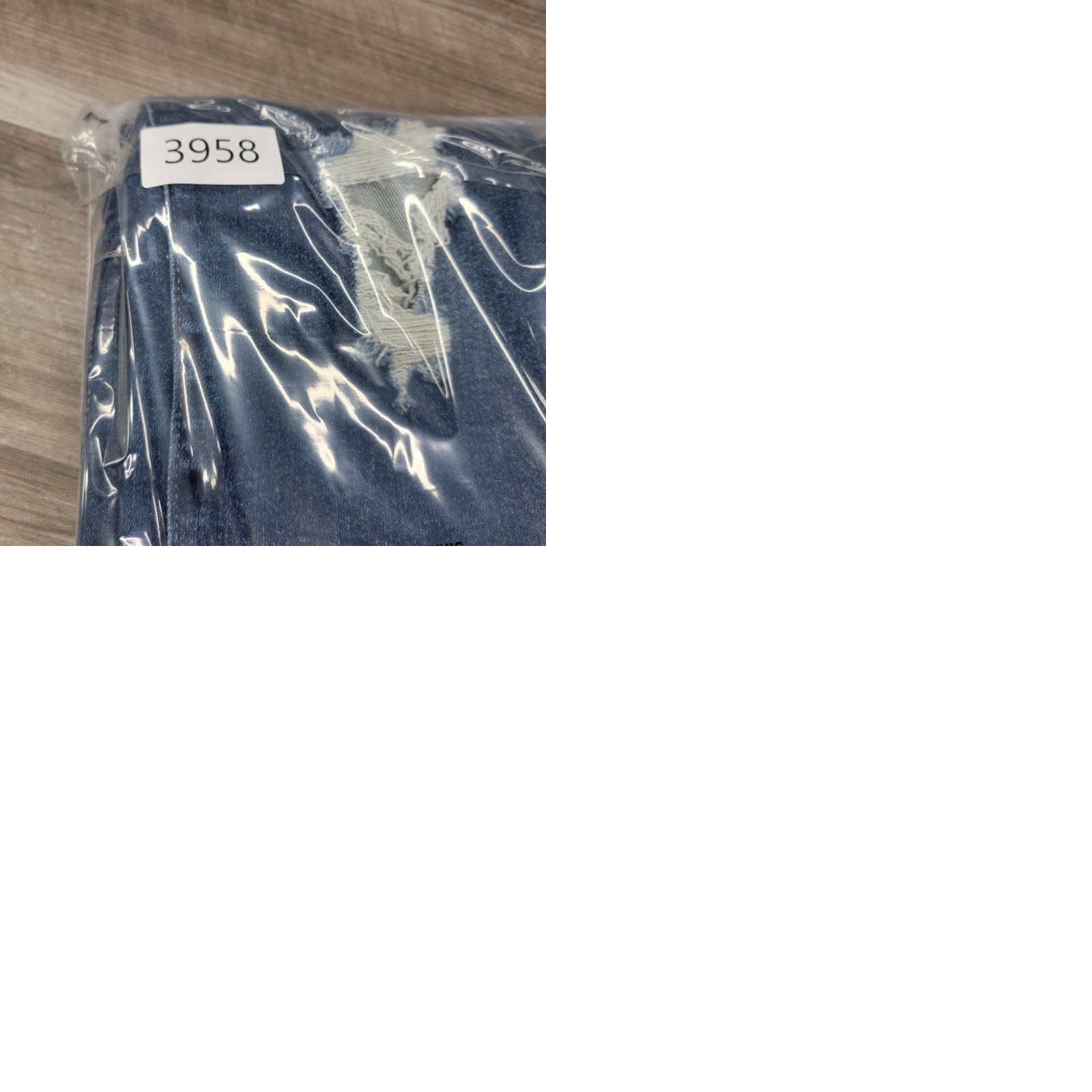 Vintage Judy Blue jeans Womens Size 15/32 Boyfriend Fit Distressed Style JB88220 Jeans Distressed Womens Boyfriend - Size 36" / US 14 / IT 50 - 10 Thumbnail