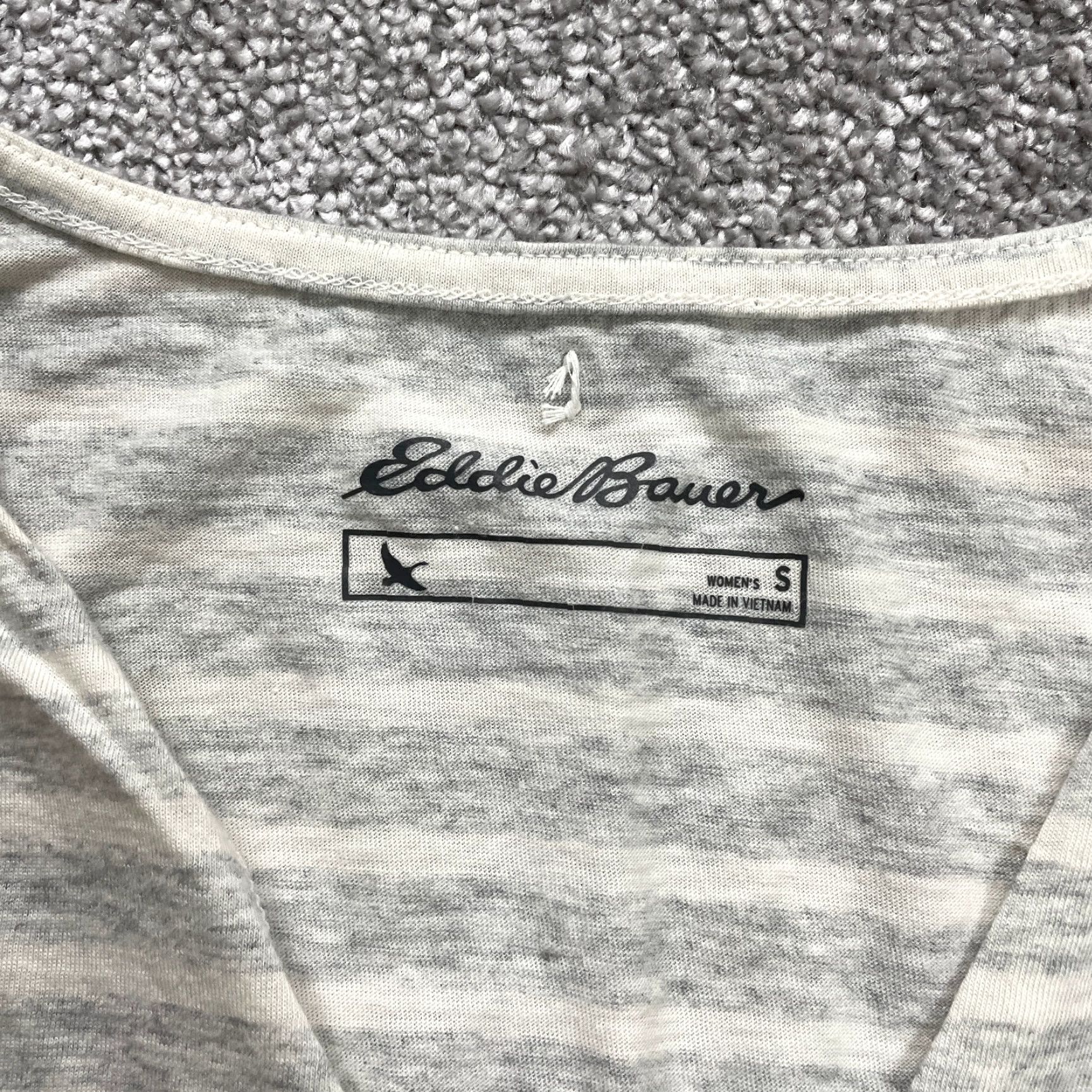 Eddie Bauer Eddie Bauer Shirt Women Small Beige Striped Short Sleeve Soft Wrap Deep V Neck Size S / US 4 / IT 40 - 3 Thumbnail